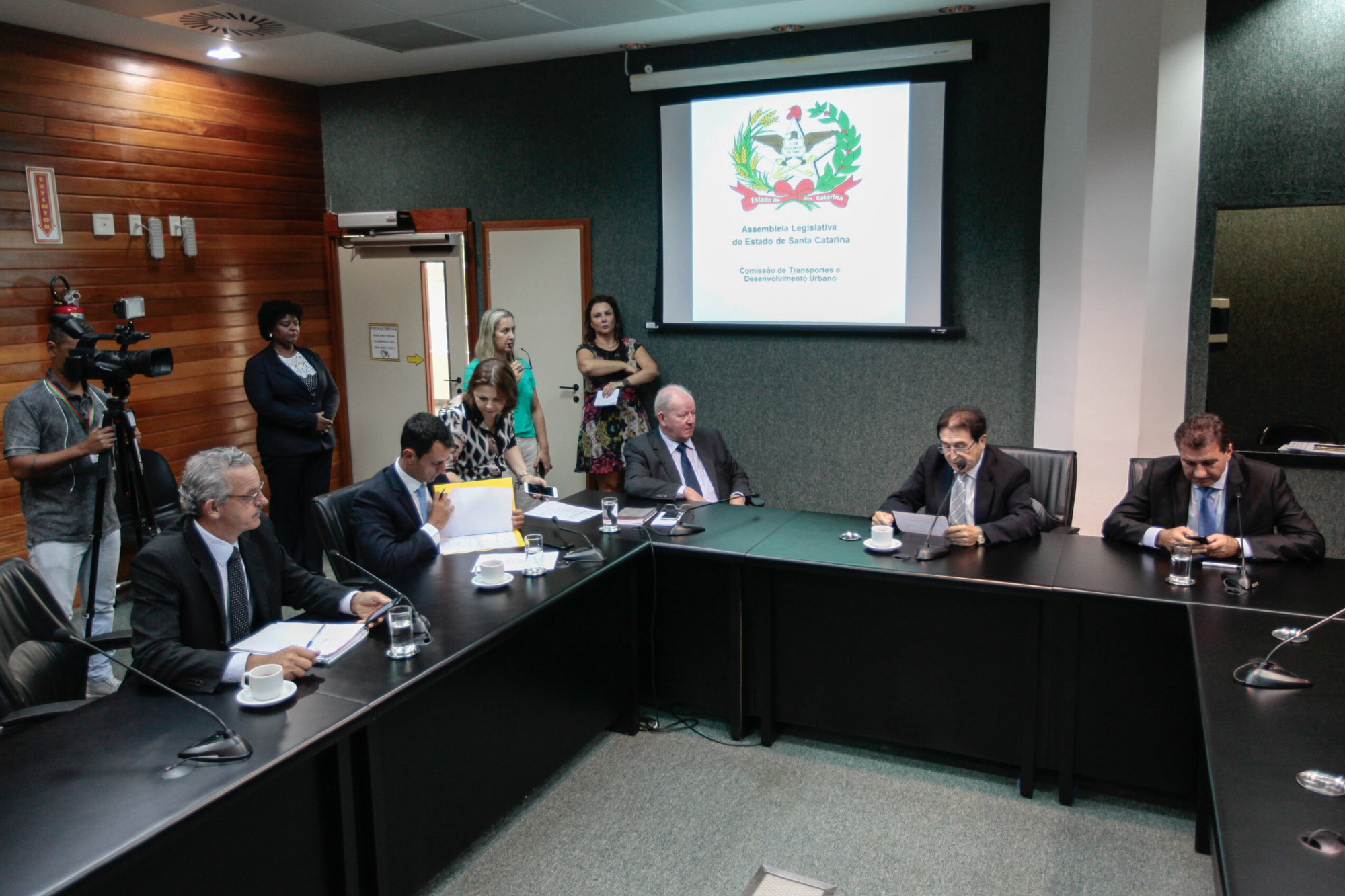Quatro comissões permanentes retomam os trabalhos e elegem dirigentes