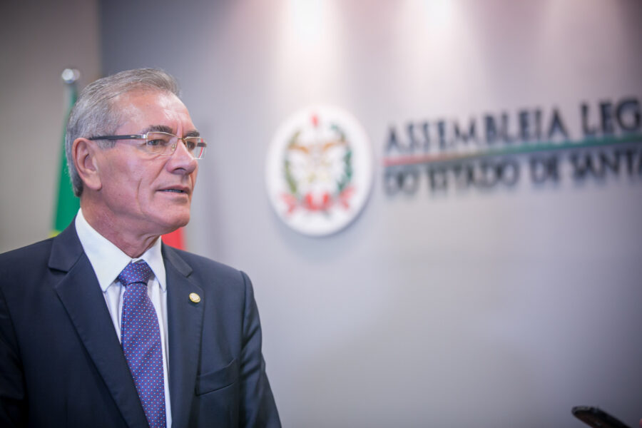 Presidente fará balanço da gestão nesta segunda (5), trabalhos serão retomados na terça (6)