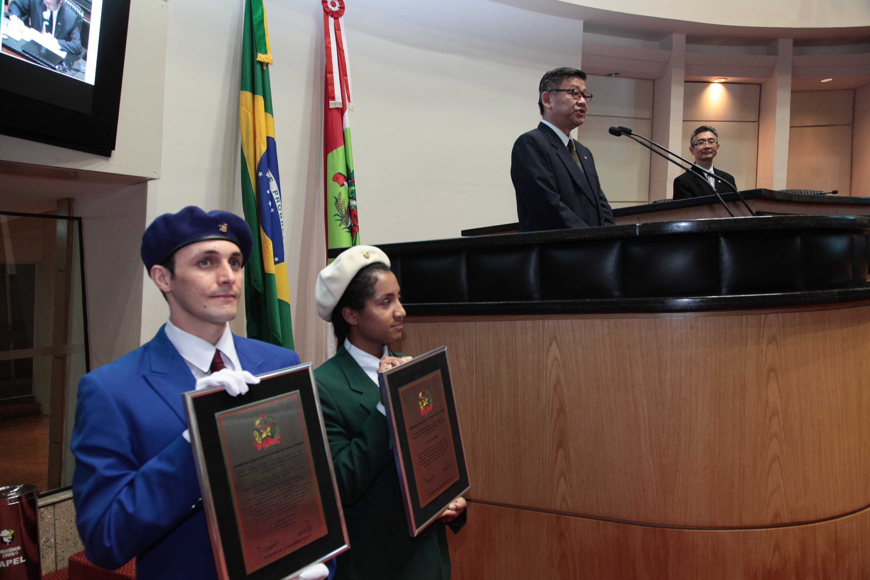 Homenagem a Instituição do dia Estadual da 