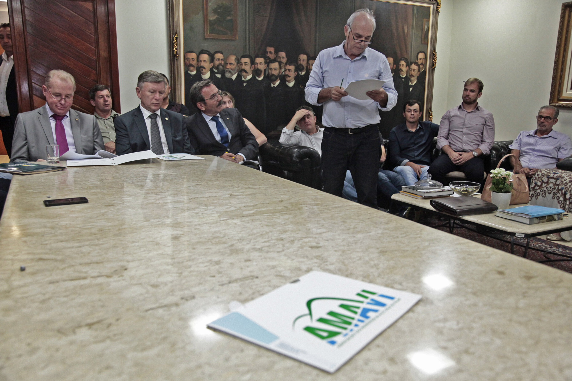 Prefeitos pedem alteração nas regras de distribuição do ICMS em SC