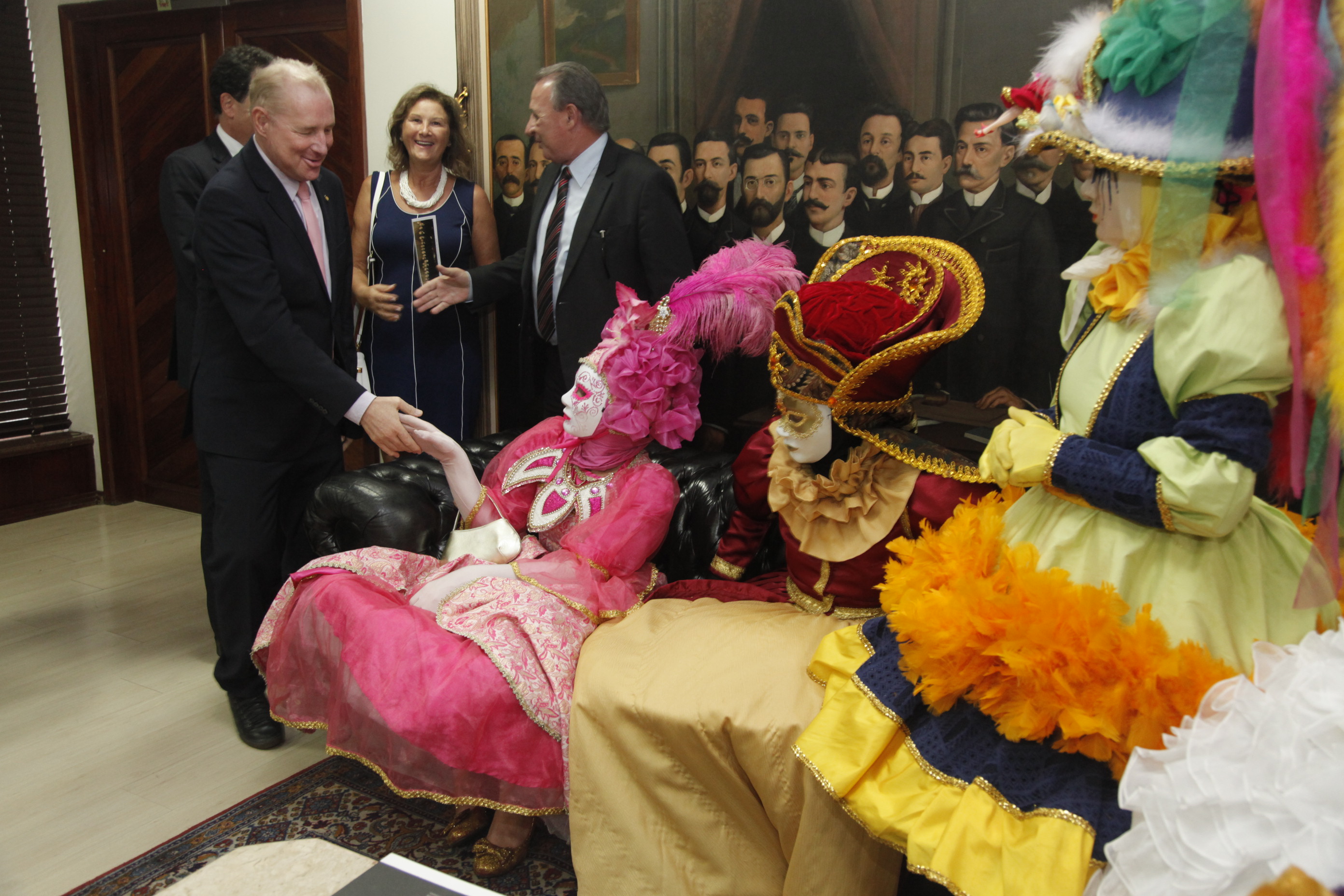 Presidente Aldo Schneider Recebe Divulgação do Carnaval de Nova Veneza.