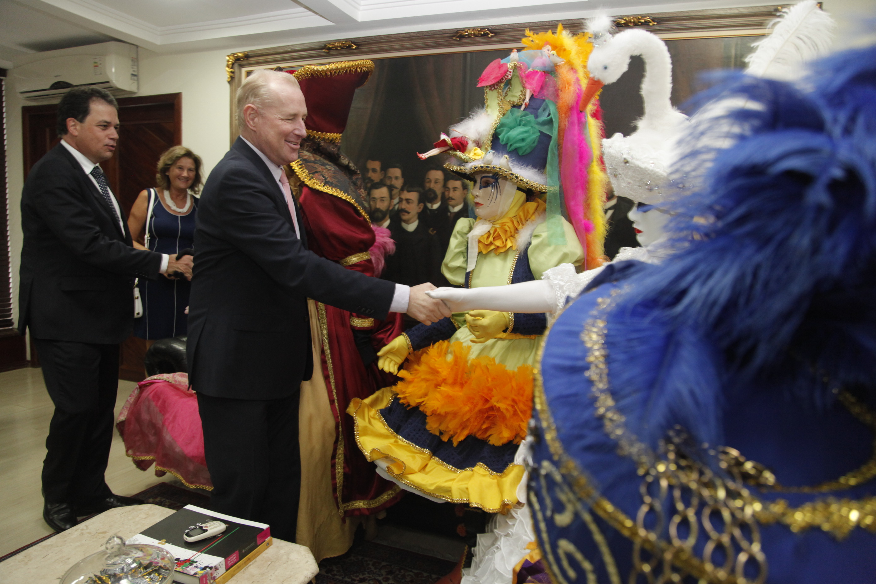 Presidente Aldo Schneider Recebe Divulgação do Carnaval de Nova Veneza.