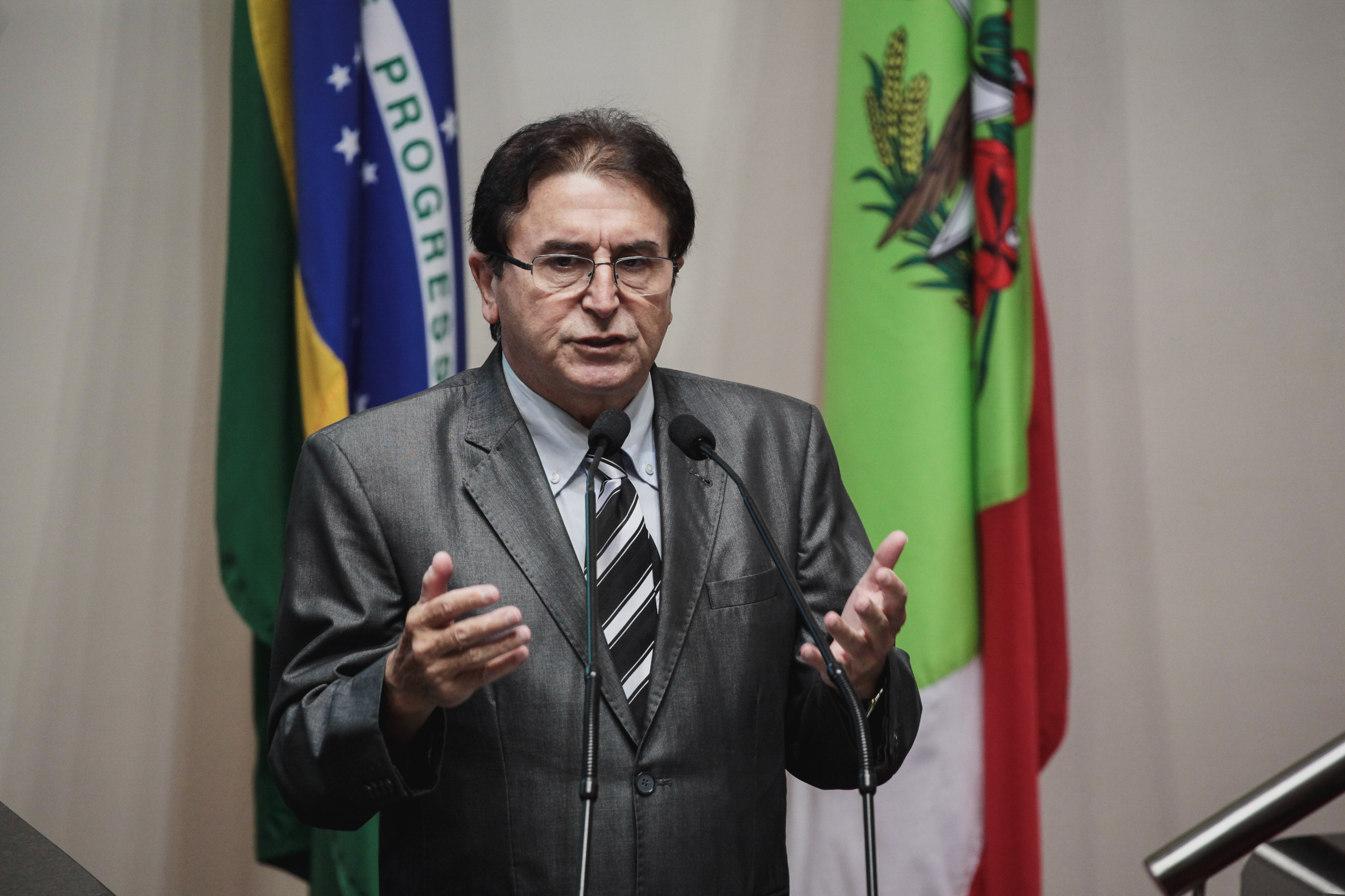Deputado Antônio Aguiar (PMDB). Sessão Ordinária.