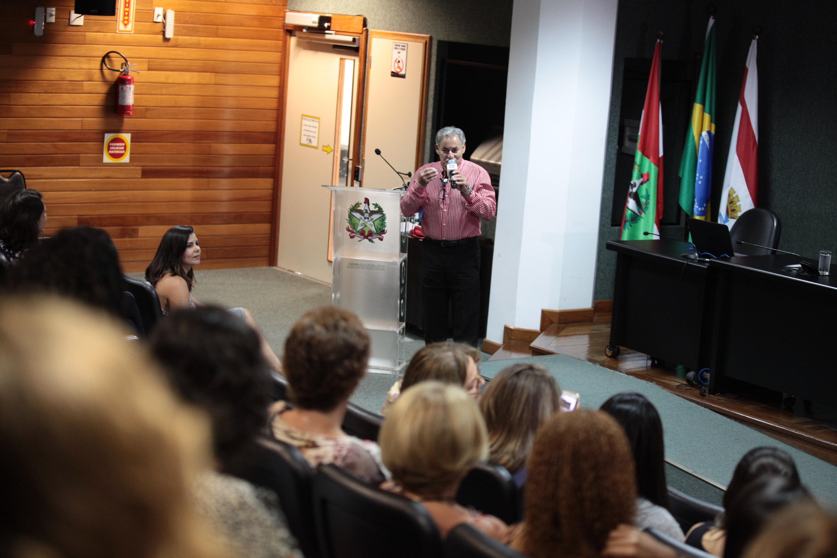 Palestra em Comemoração ao Dia da Mulher