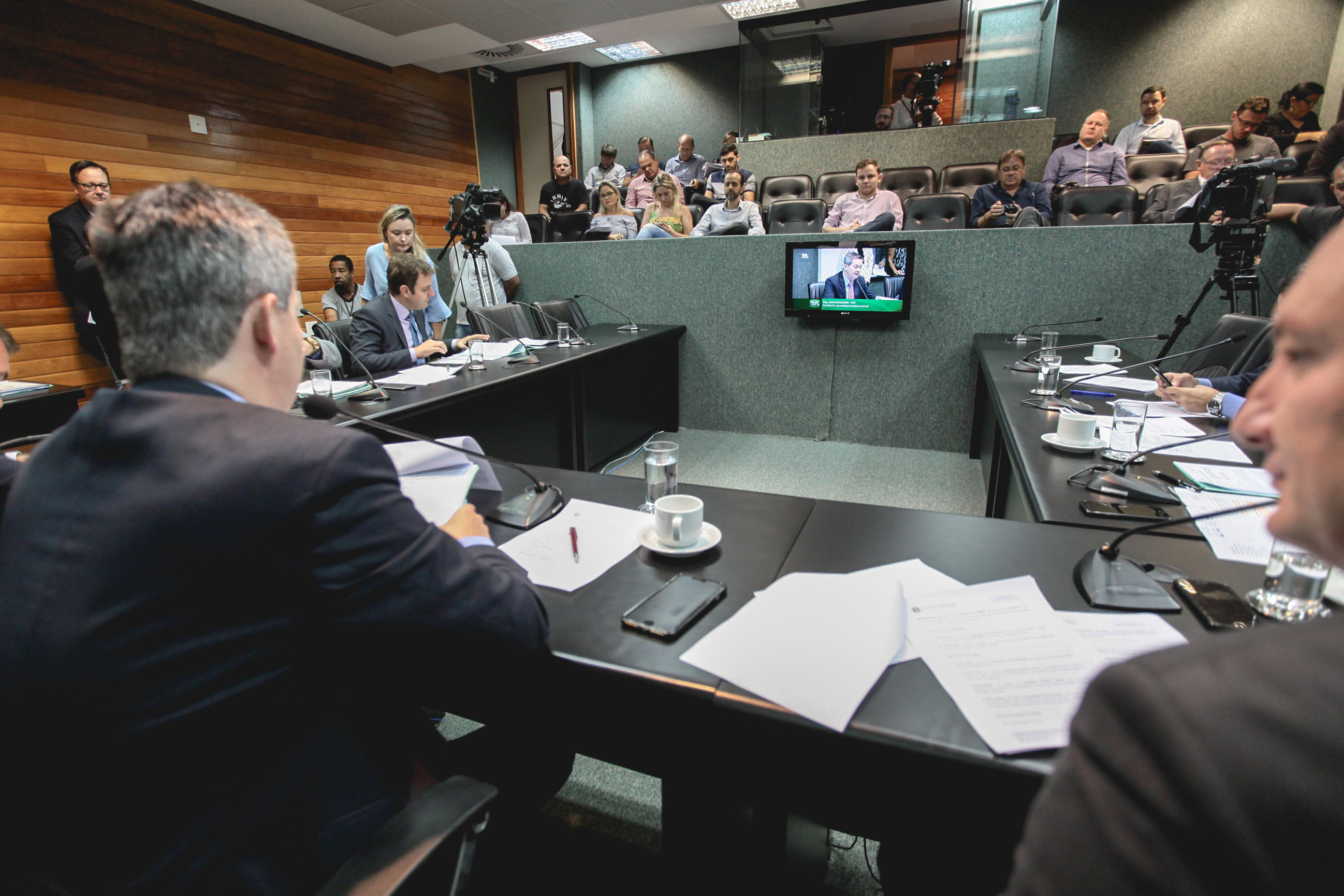 Comissão de Constituição e Justiça.