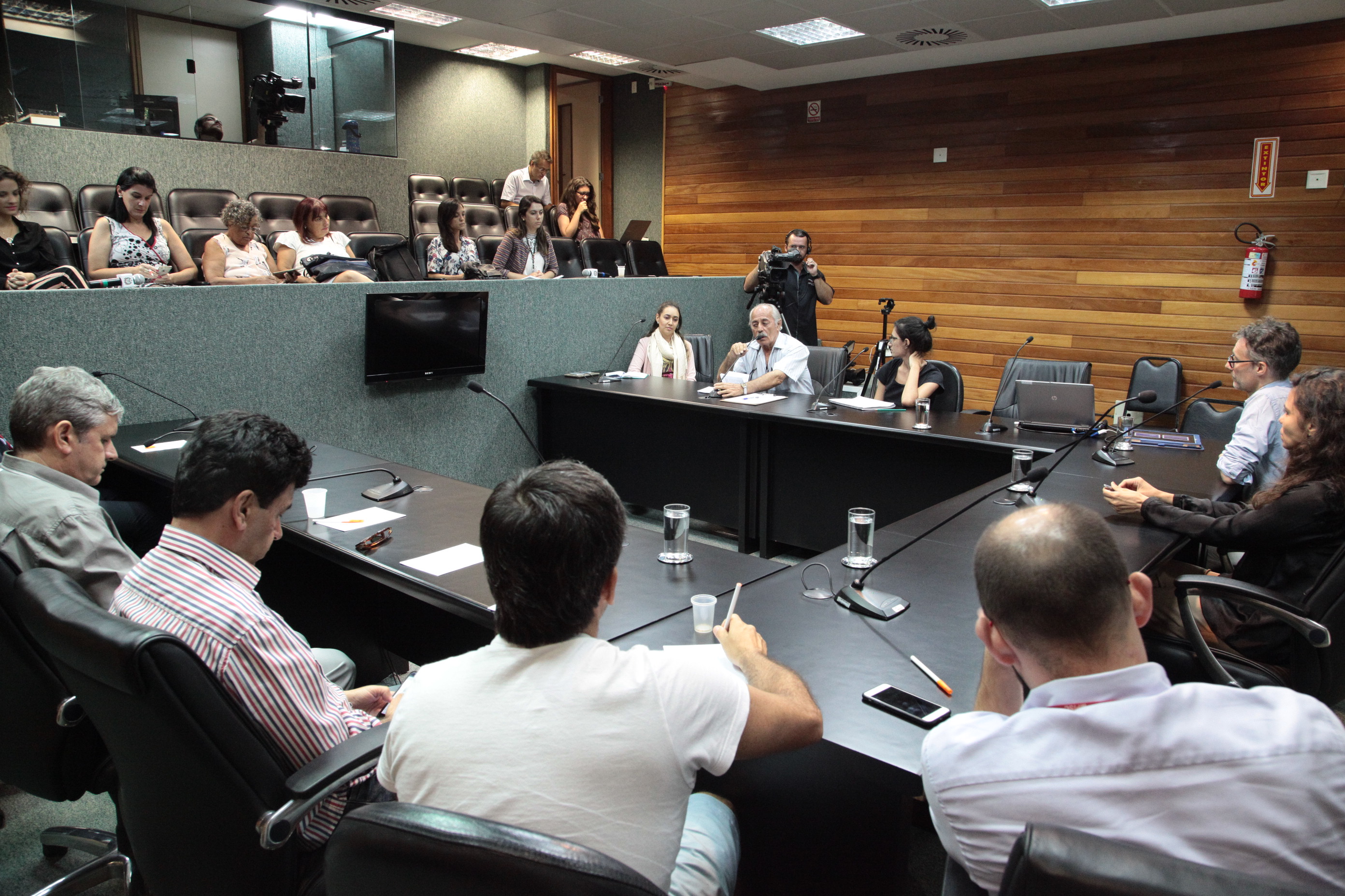 Palestra sobre a Justiça Restaurativa e a rede de Direitos humanos de Santa Catarina