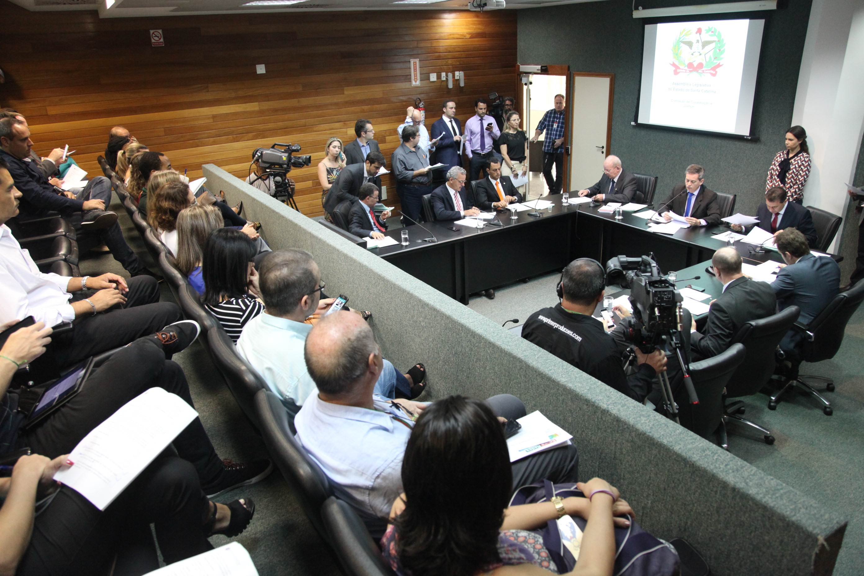 Comissão de Constituição e Justiça