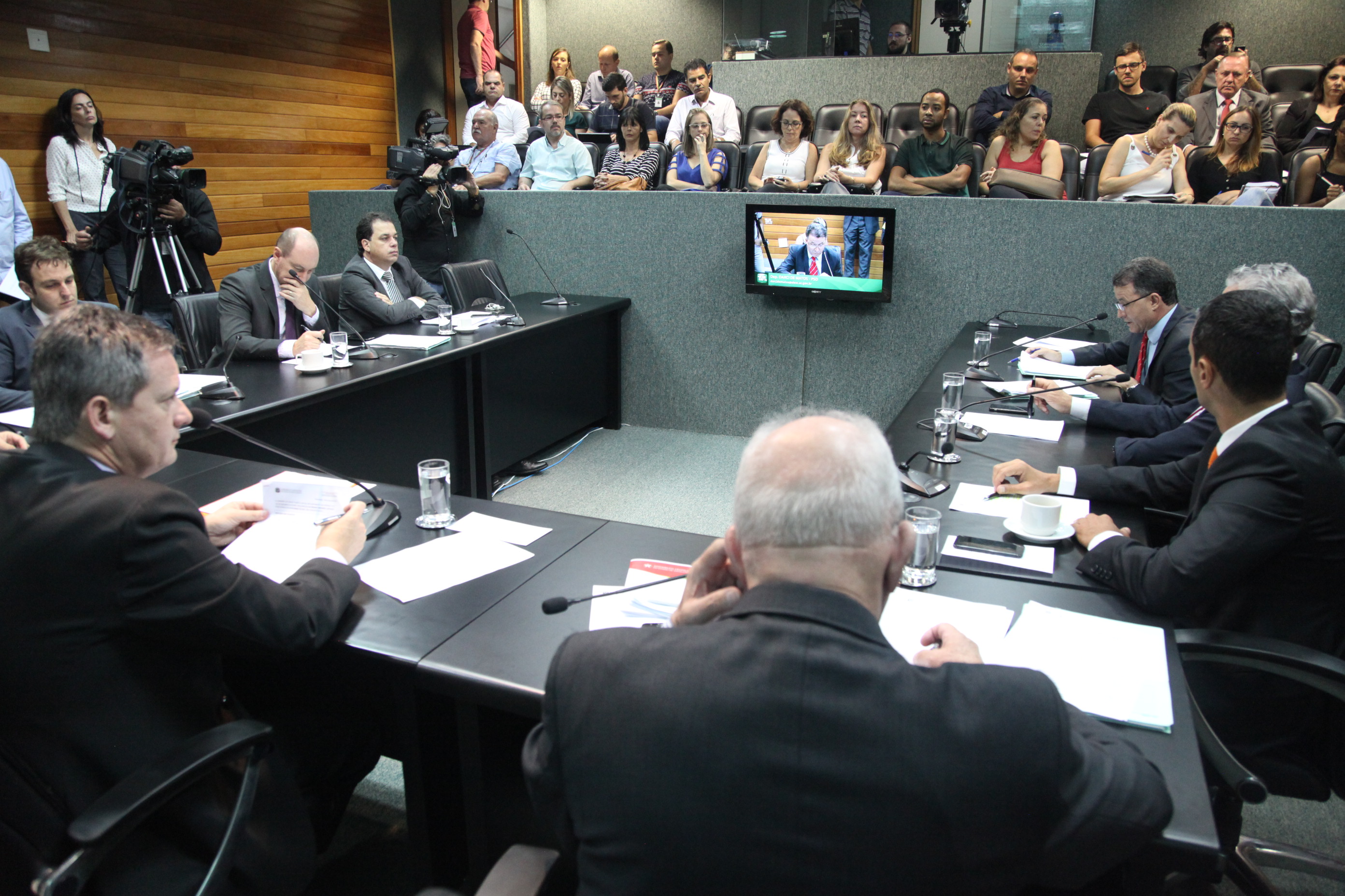 Comissão de Constituição e Justiça