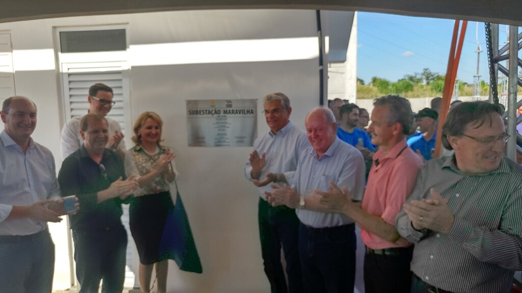 Deputado Marcos Vieira lembrou na cerimônia de inauguração da subestação da Linha Araçá que esta é uma bandeira do seu mandato desde 2012.