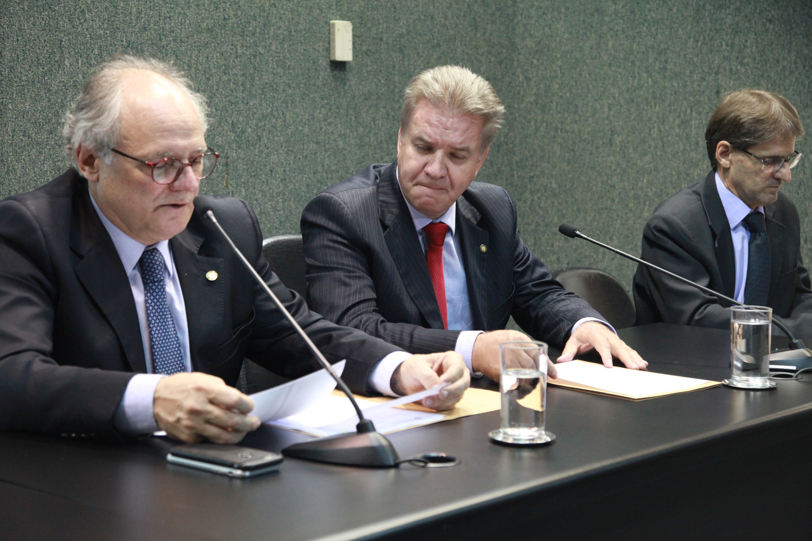 Comissão Criança e Adolescente