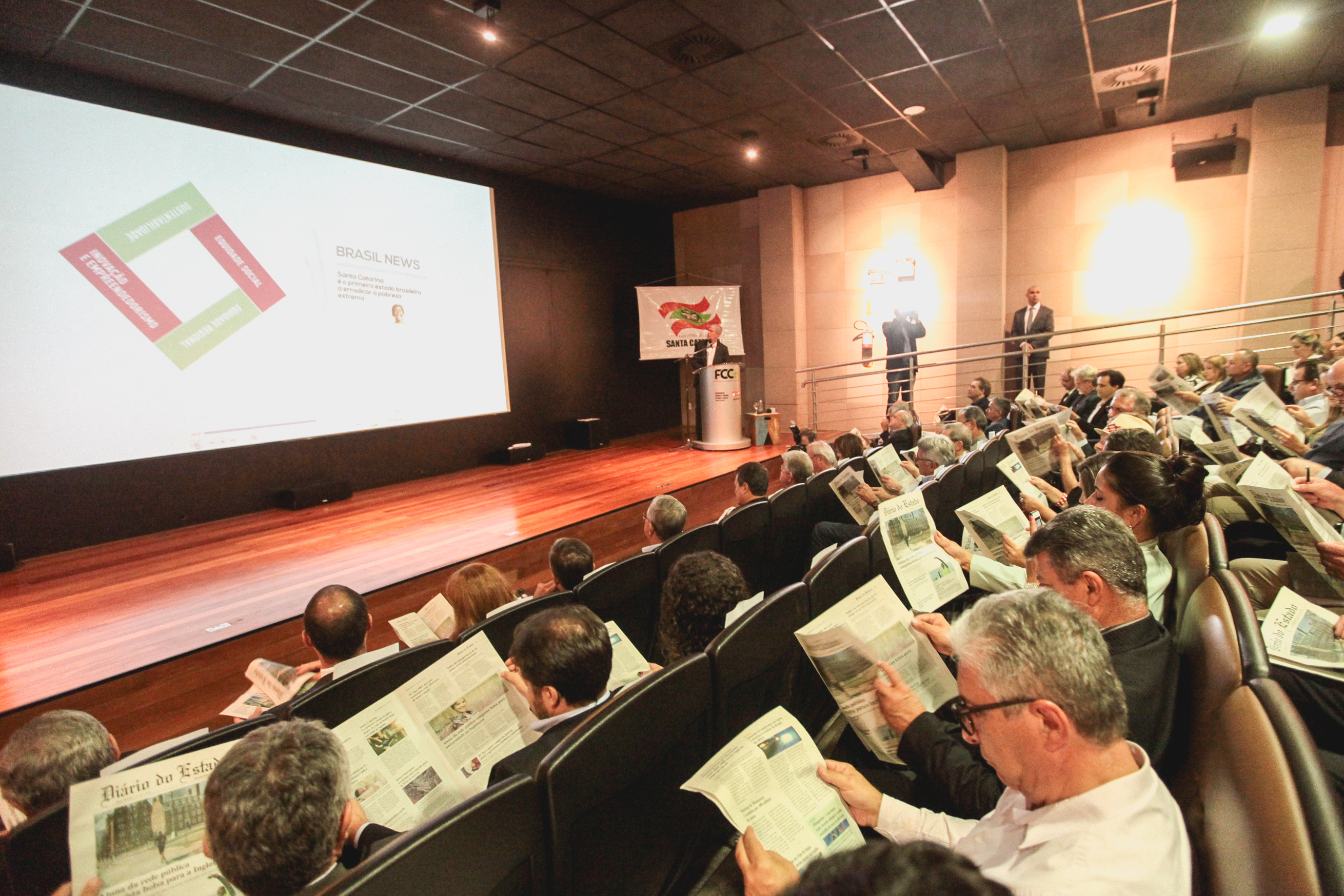 Plano de Desenvolvimento Santa Catarina 2030.