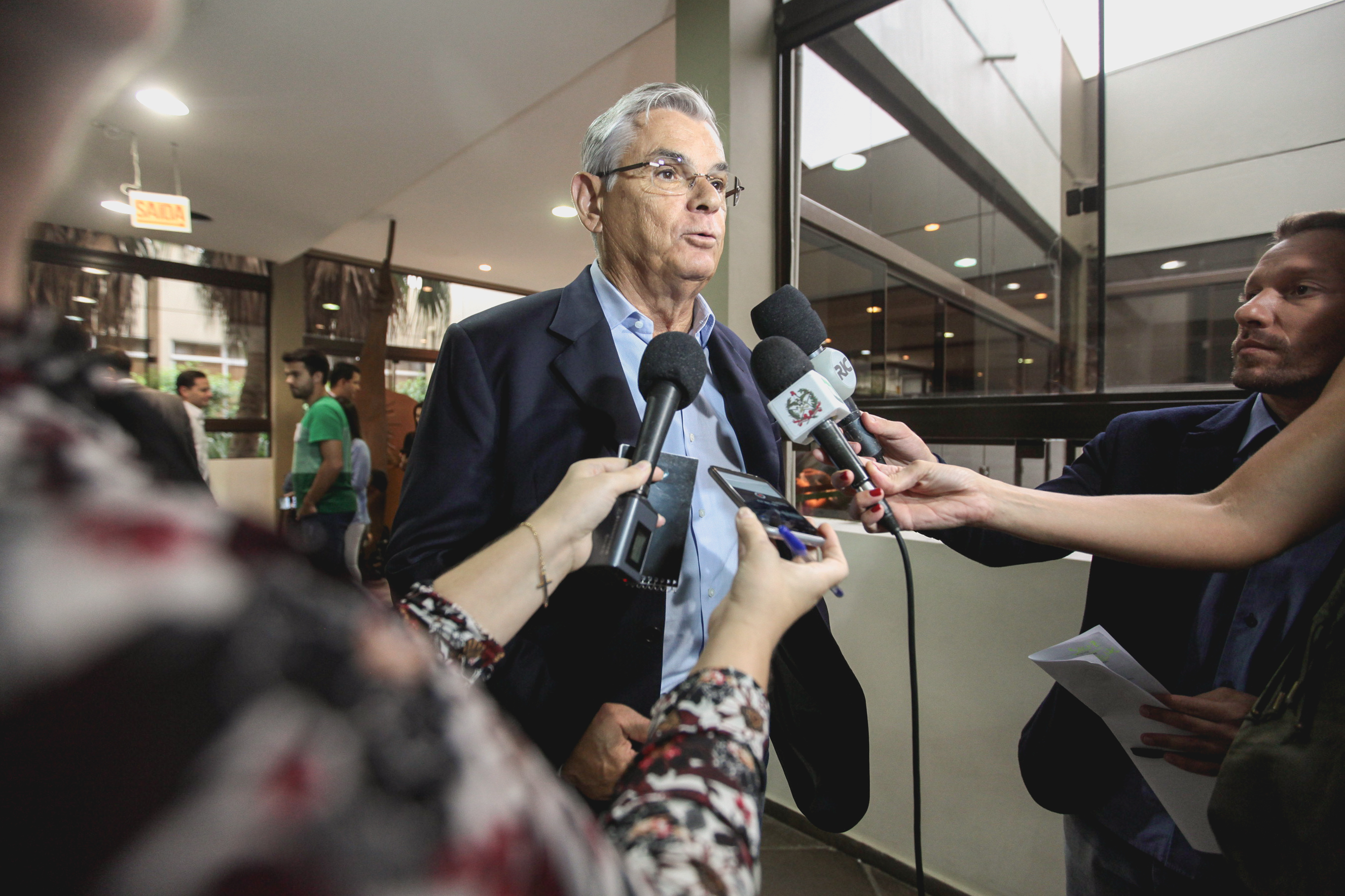 Governador Eduardo Pinho Moreira. Plano de Desenvolvimento Santa Catarina 2030.