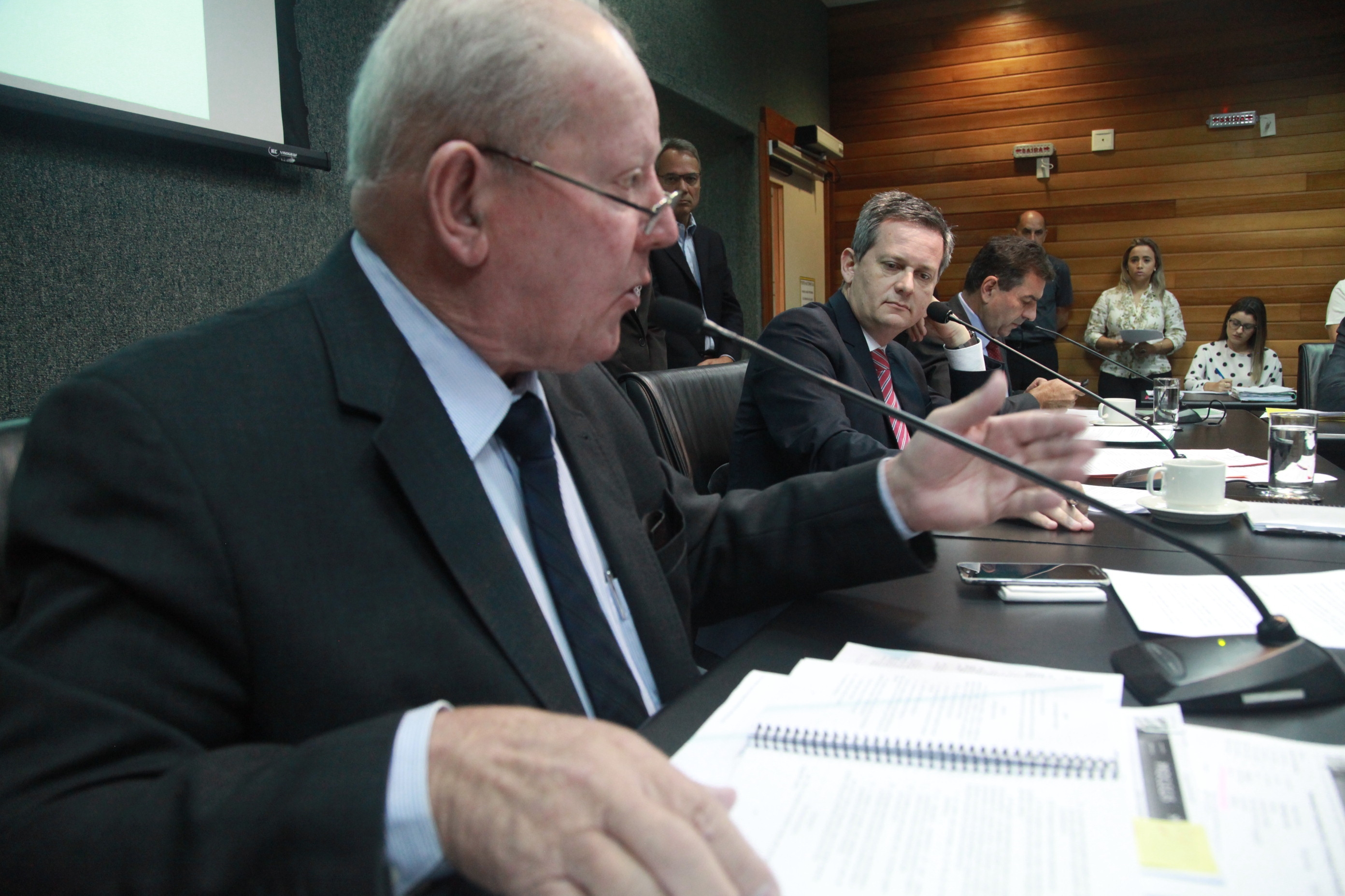 Comissão de Constituição e Justiça