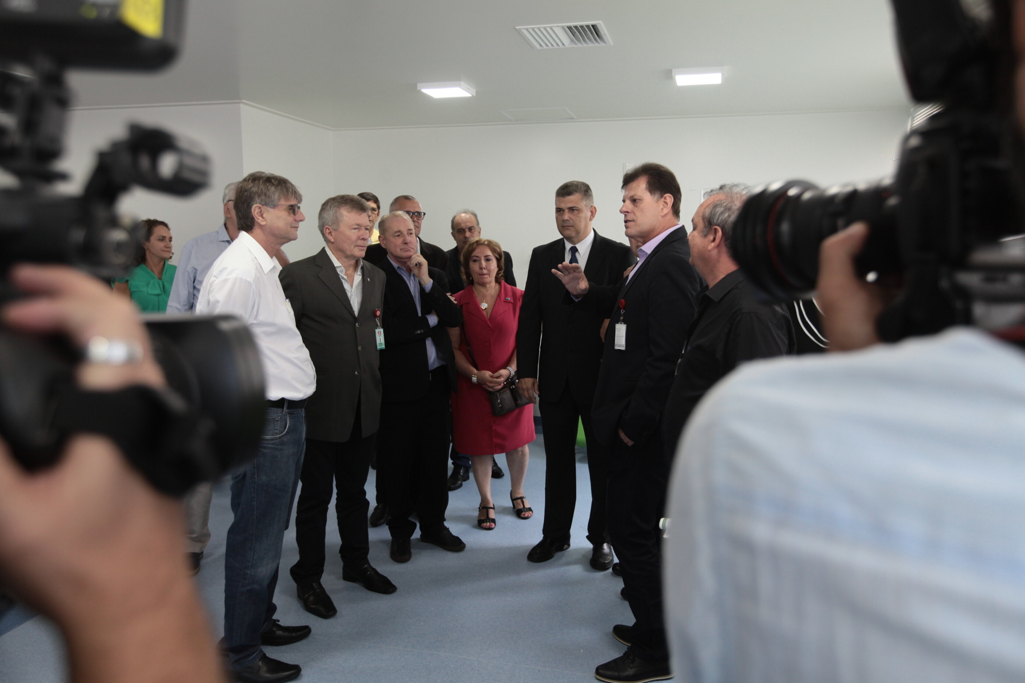 Hospital do Alto Vale inaugura ala oncológica