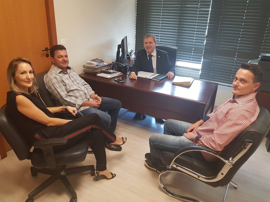 Eskudlark e vereador Capilé querem que veículo da ADR de Taió seja doado para a PM