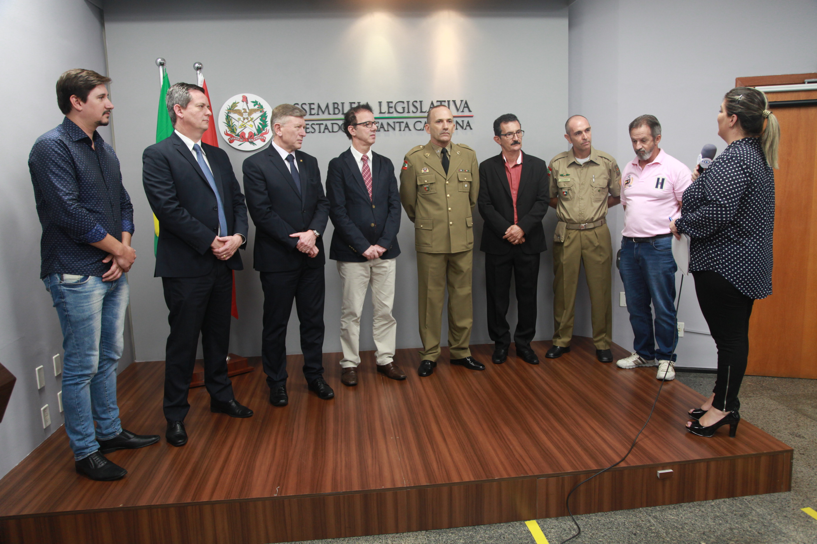 Policiais Militares são Homenageados por Ato de Bravura ao Salvar a Vida do Menino Pedro em 2008.