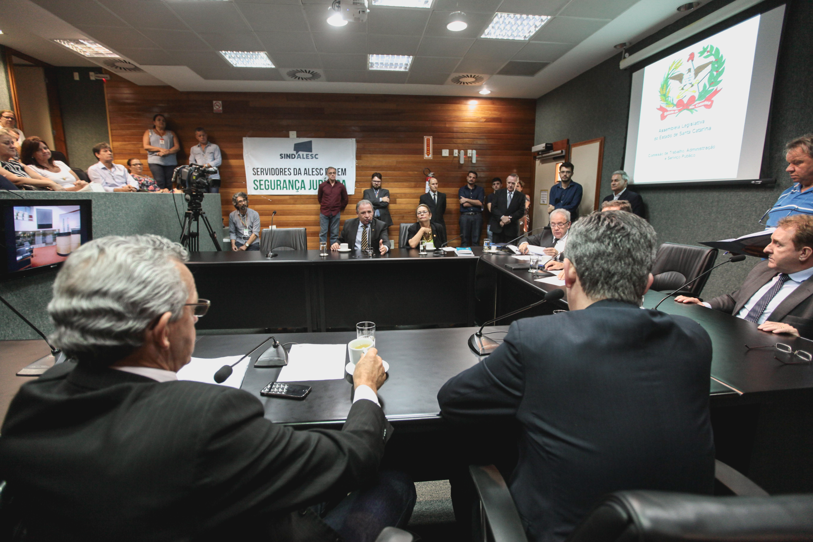Comissão de Trabalho, Administração e Serviço Público.