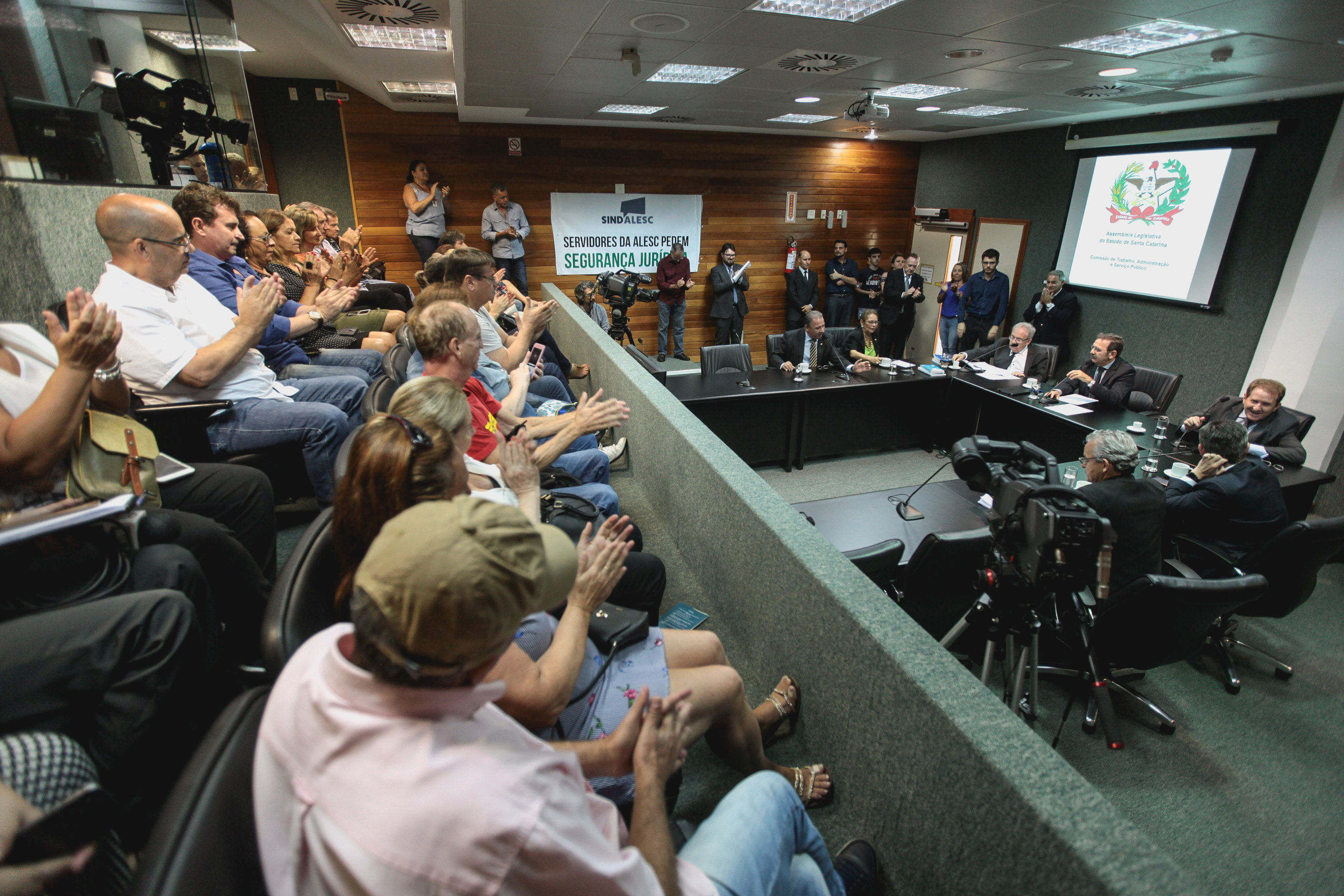 Comissão de Trabalho, Administração e Serviço Público.