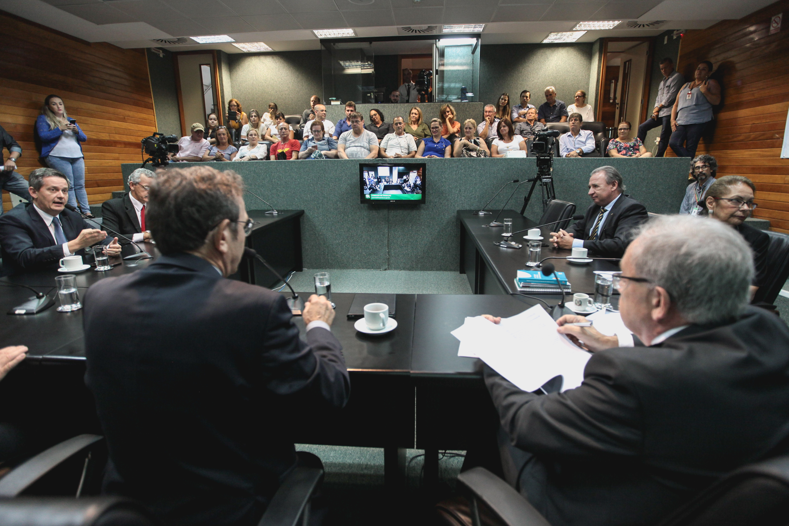Comissão de Trabalho, Administração e Serviço Público.