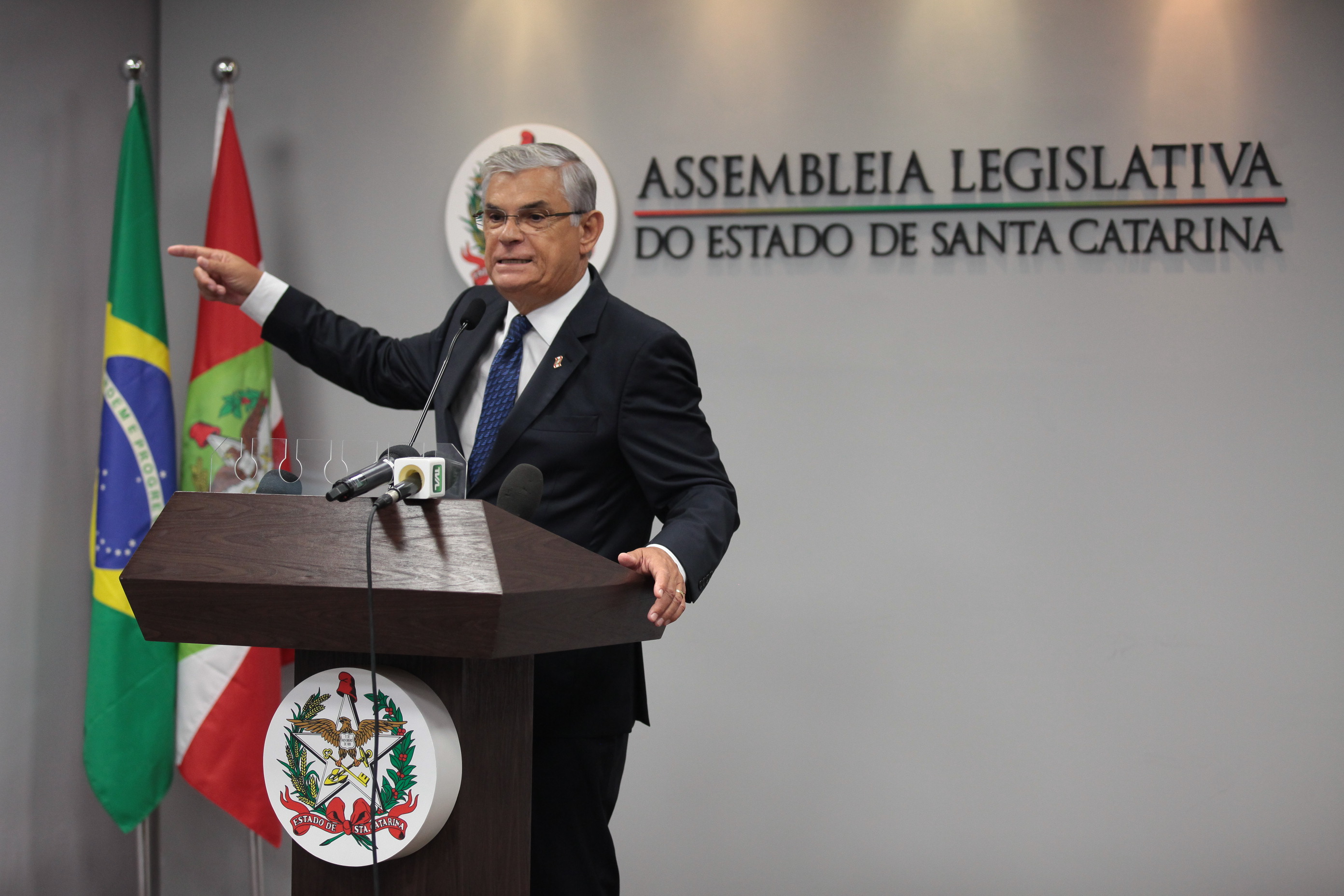 Coletiva do Governador Empossado Eduardo Pinho Moreira.