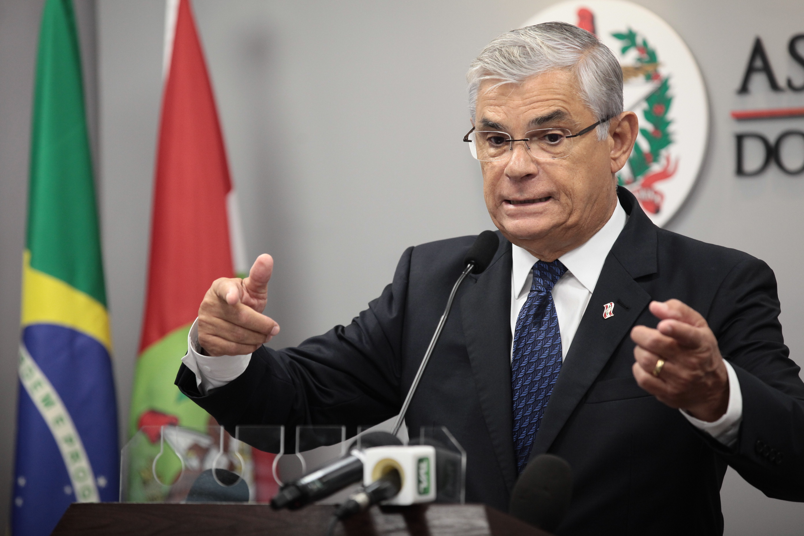 Coletiva do Governador Empossado Eduardo Pinho Moreira.