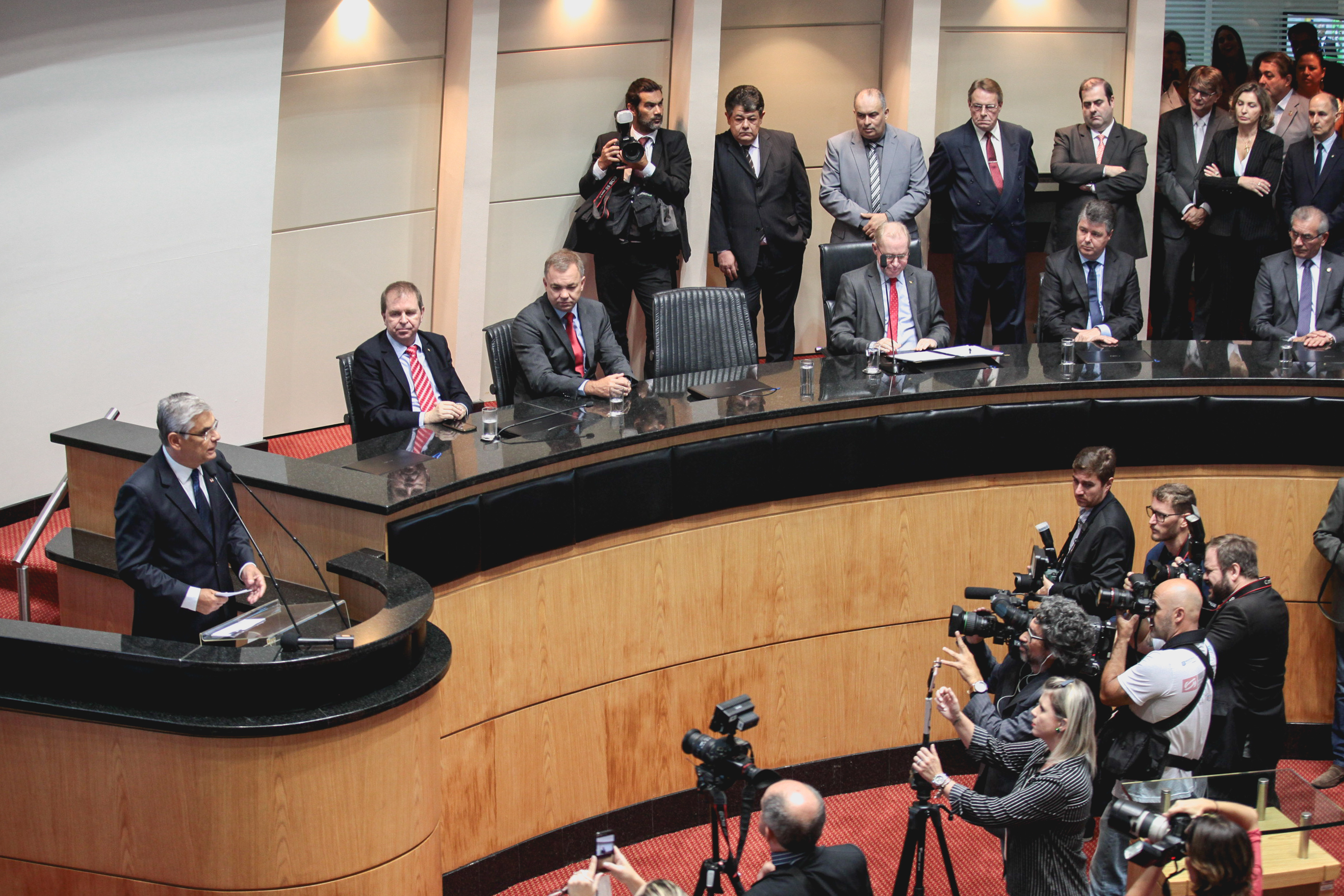 Posse do Governador do Estado Eduardo Pinho Moreira.