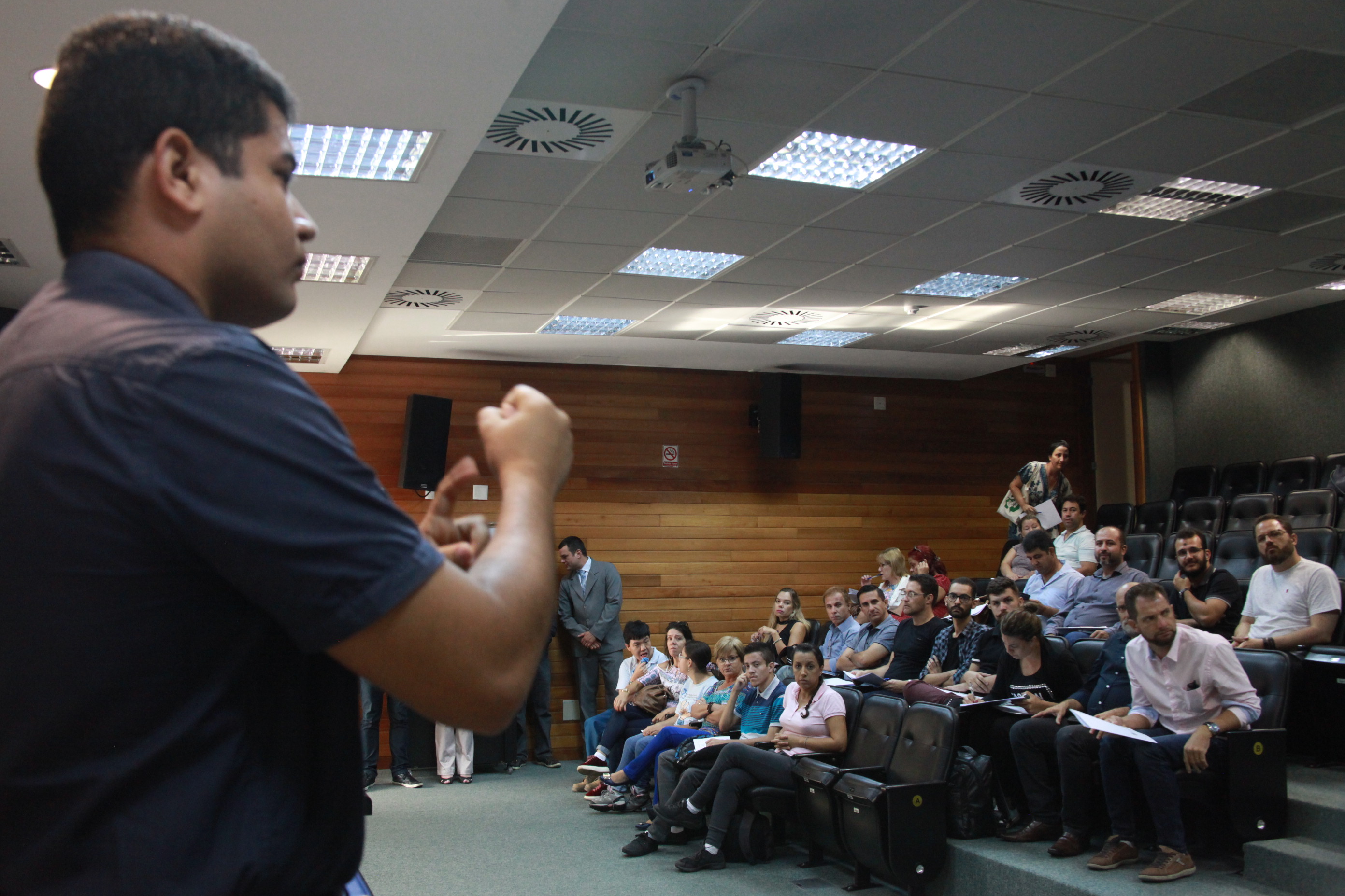 Seminário de Acessibilidade de Direito da Pessoa Surda