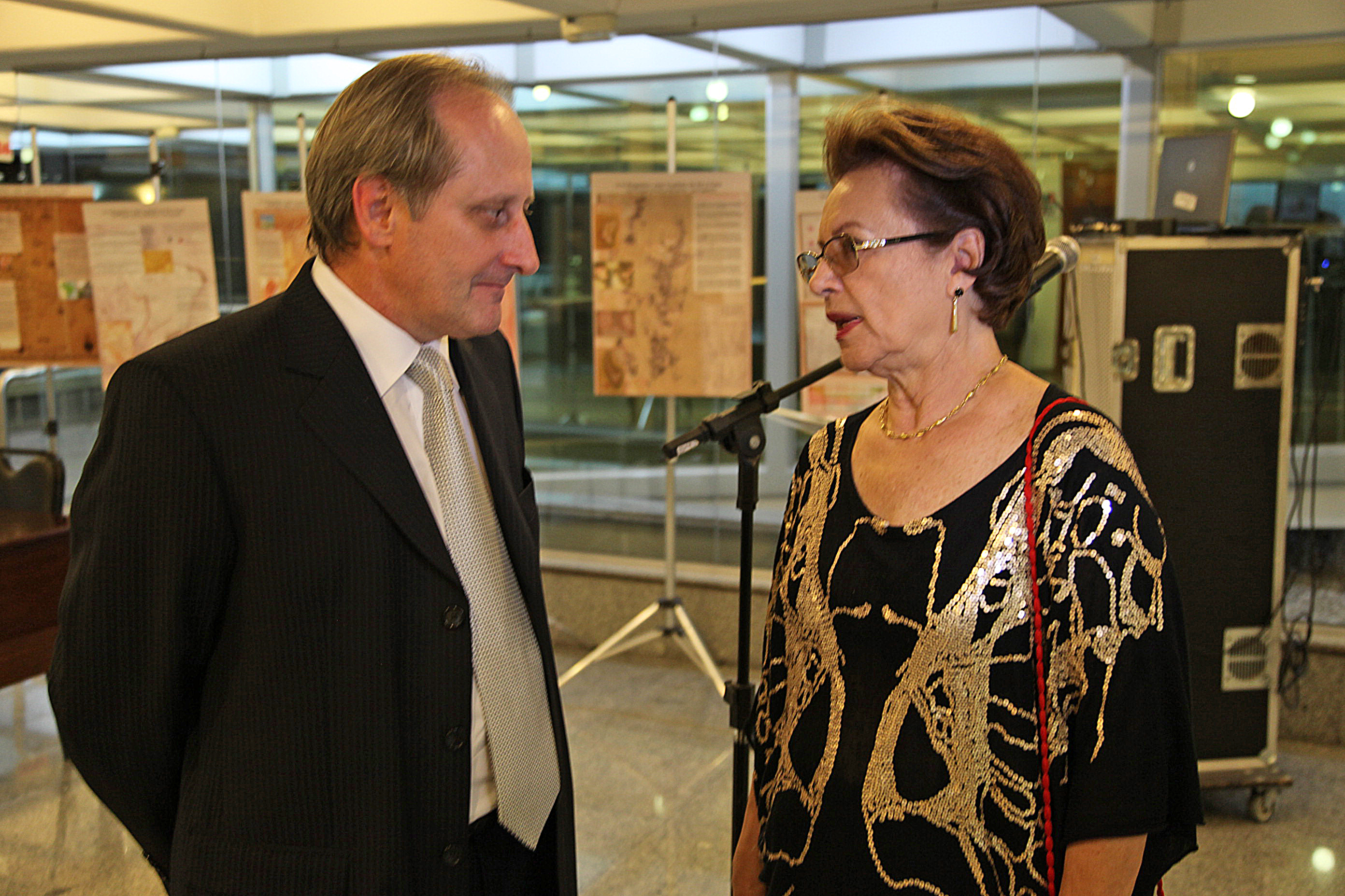 Lançamento Literário – Sá e Faria