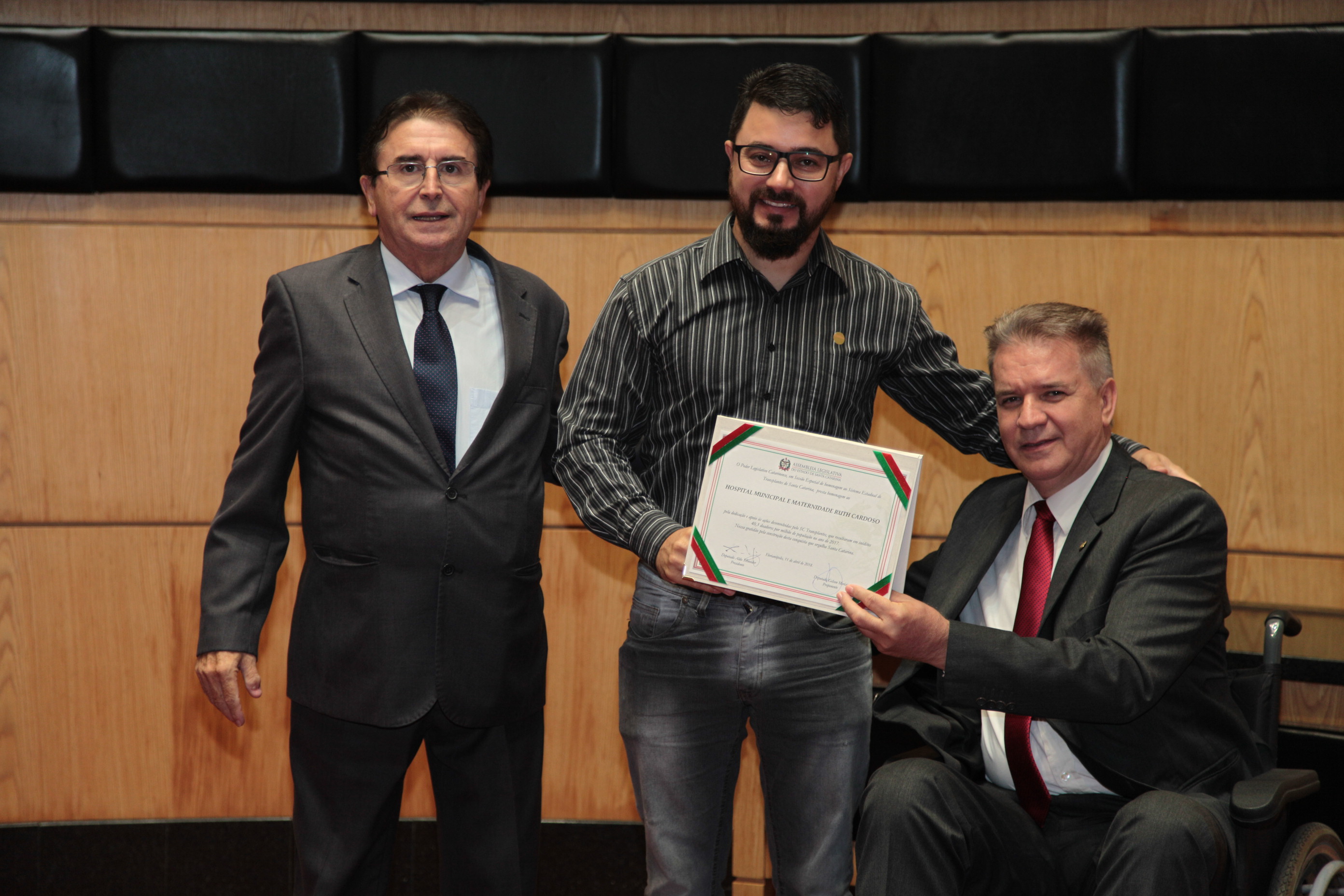 Homenagem ao Sistema Estadual de Transplantes de Santa Catarina
