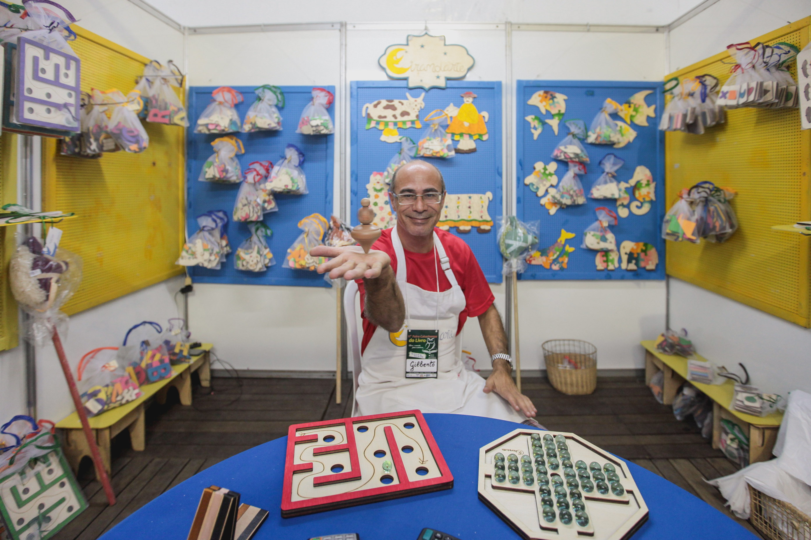 Gilberto, Cirandarte. 11ª Feira Catarinense do Livro.