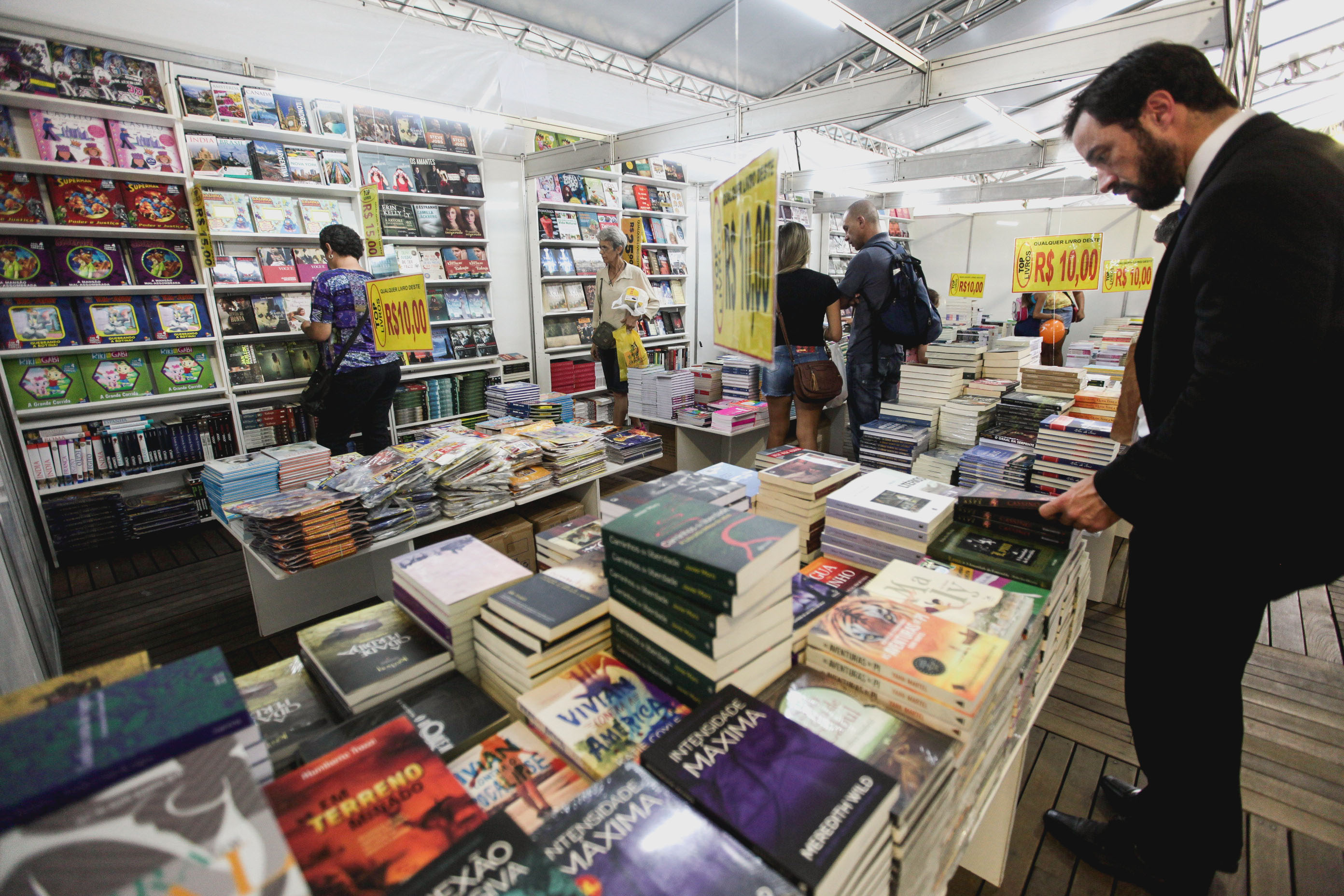 11ª Feira Catarinense do Livro.
