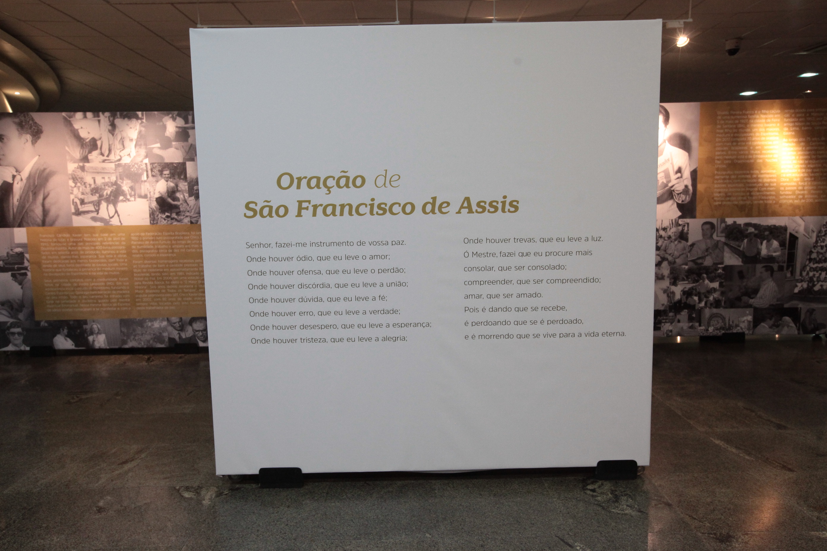Exposição Os Pacificadores
