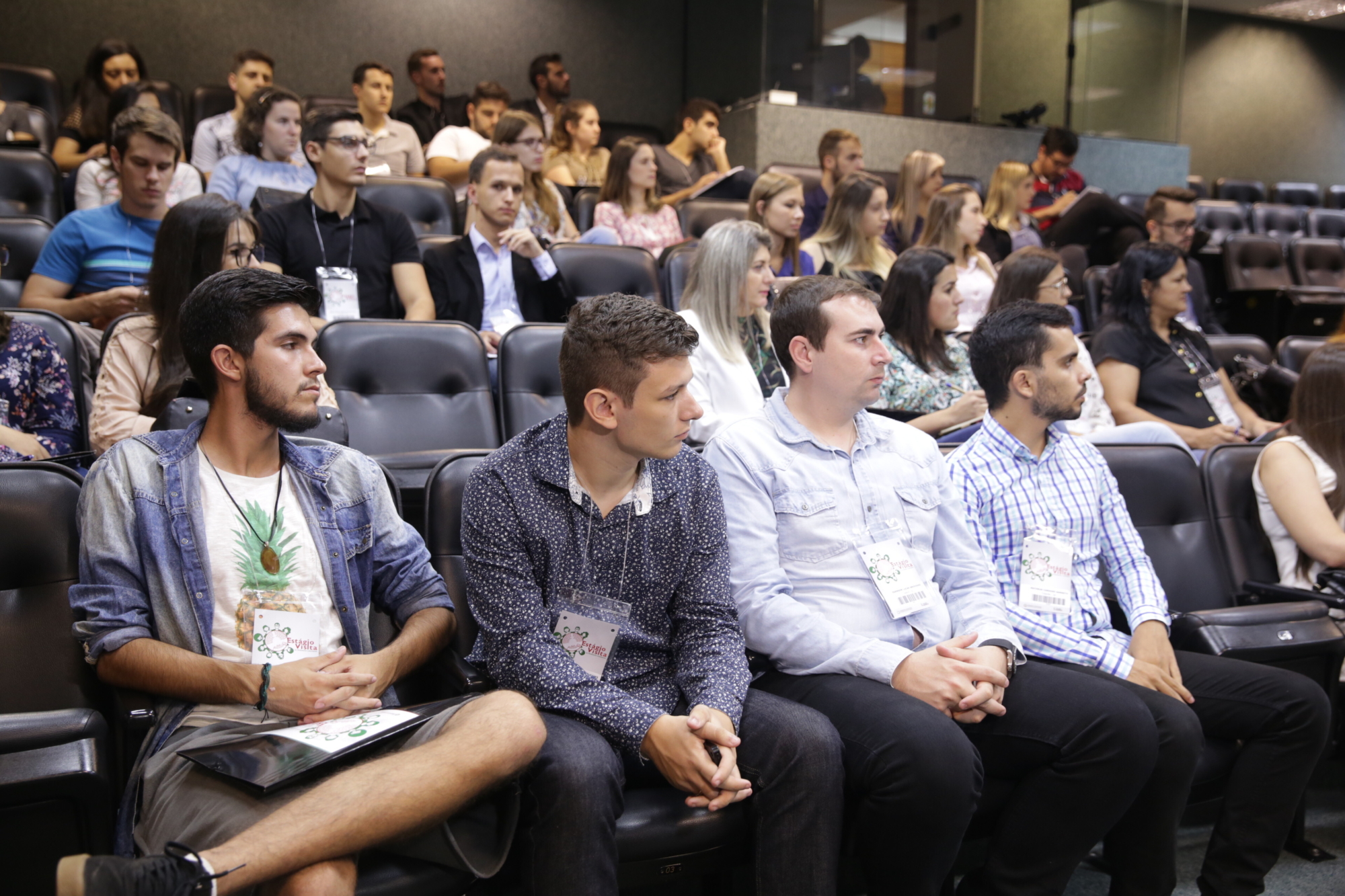 Parlamento recebe estudantes do projeto Estágio-Visita
