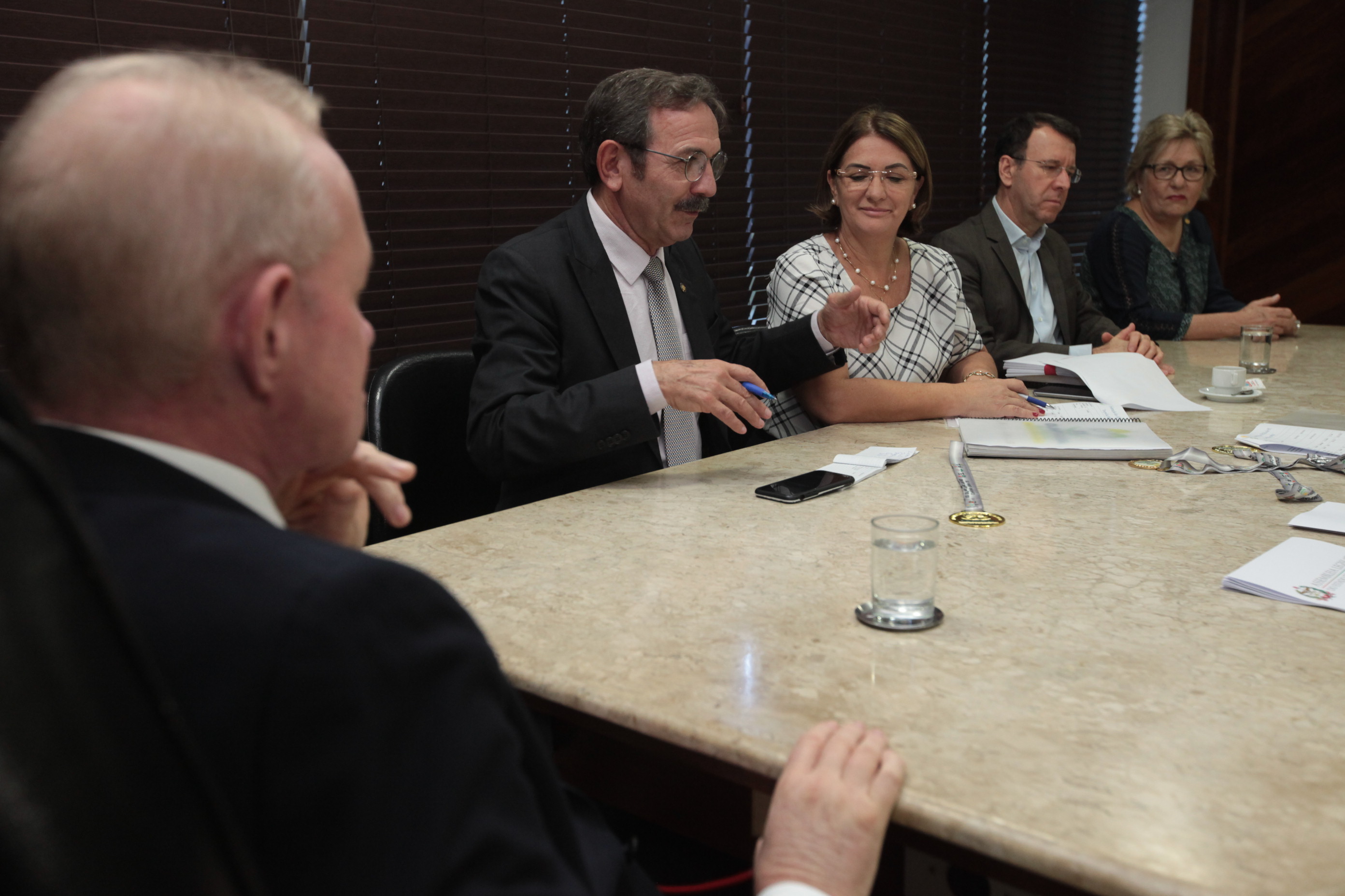 Presidente da Alesc, Deputado Aldo Schneider (MDB) Recebe Nova Diretoria da Federação das Apaes. Foto: Fábio Queiroz / Agência AL