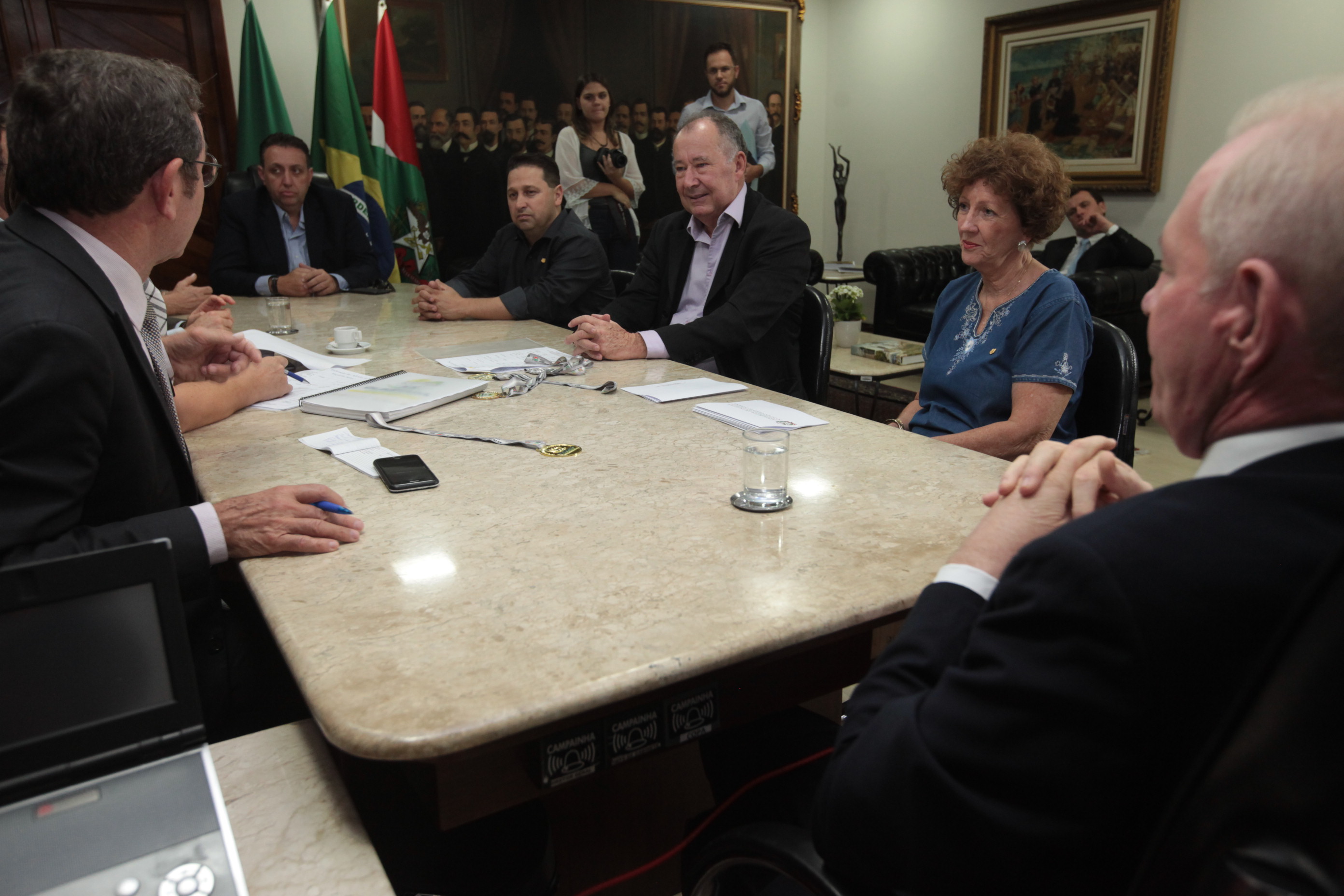 Presidente da Alesc, Deputado Aldo Schneider (MDB) Recebe Nova Diretoria da Federação das Apaes. Foto: Fábio Queiroz / Agência AL