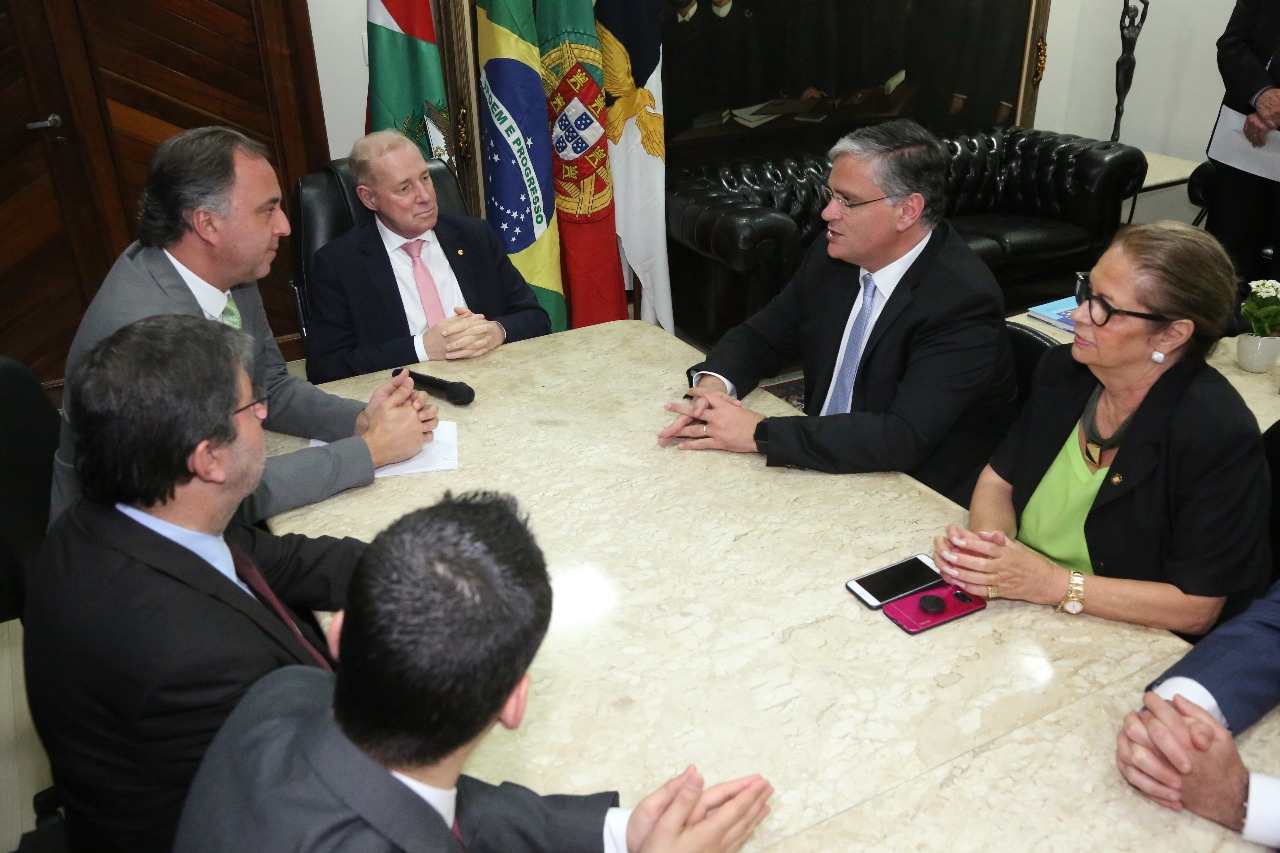 Presidente da Alesc, Deputado Aldo Schneider (MDB), Recebe Alto Escalão do Governo dos Açores. Foto: Guto Kuerten / Agência AL