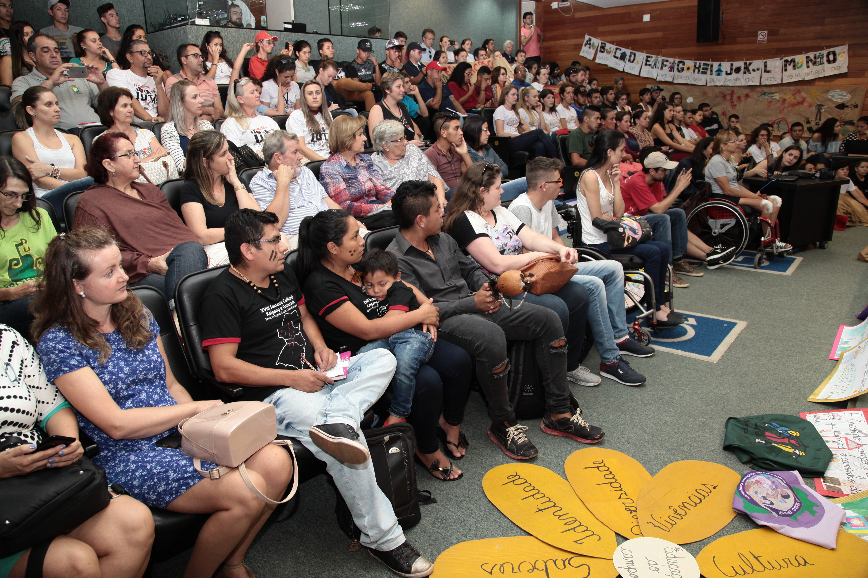 Comissão de Educação Promove Audiência Pública para Discutir a Educação no Campo.