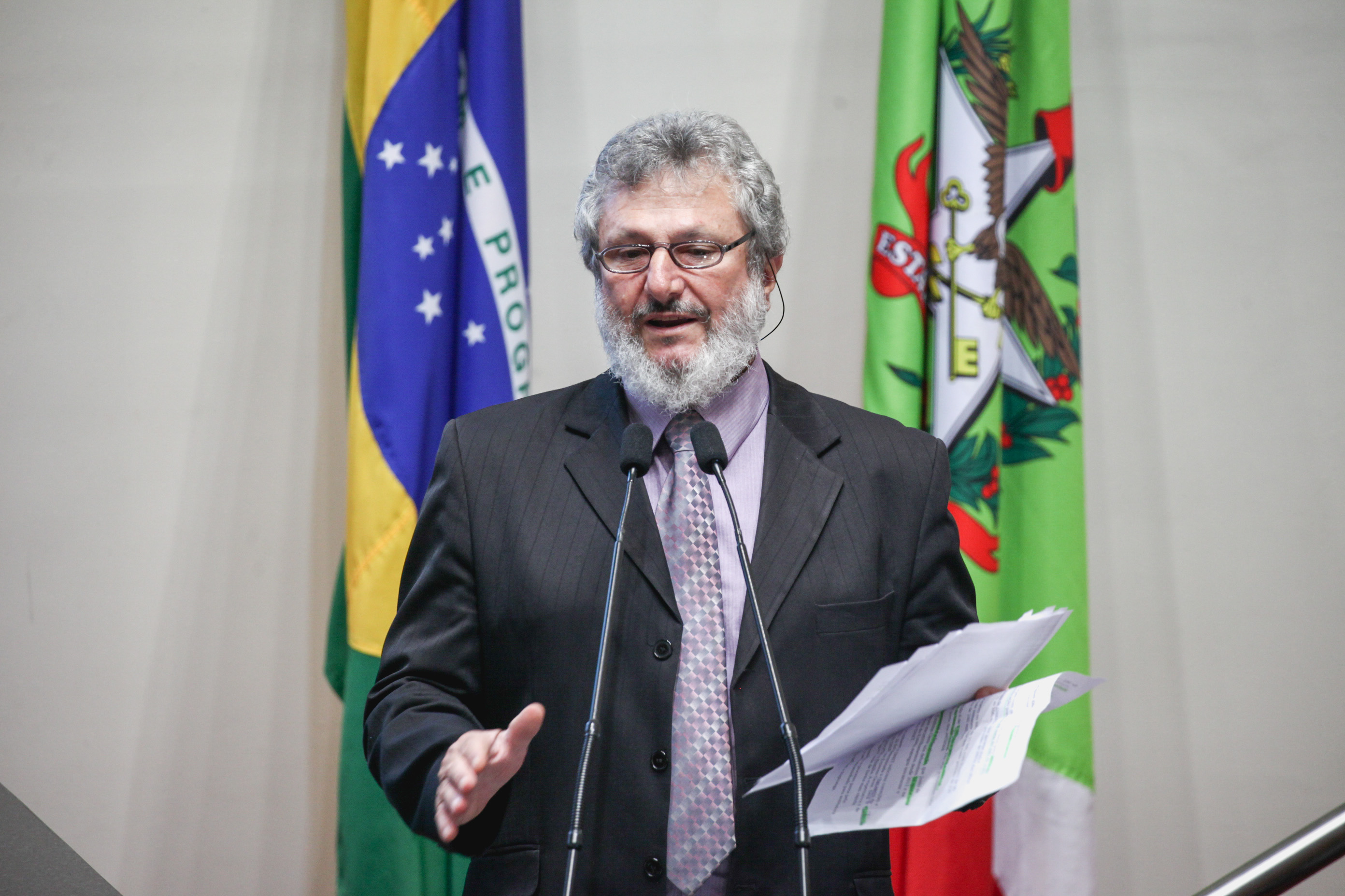 Deputado Padre Pedro Baldissera (PT). Sessão Ordinária.