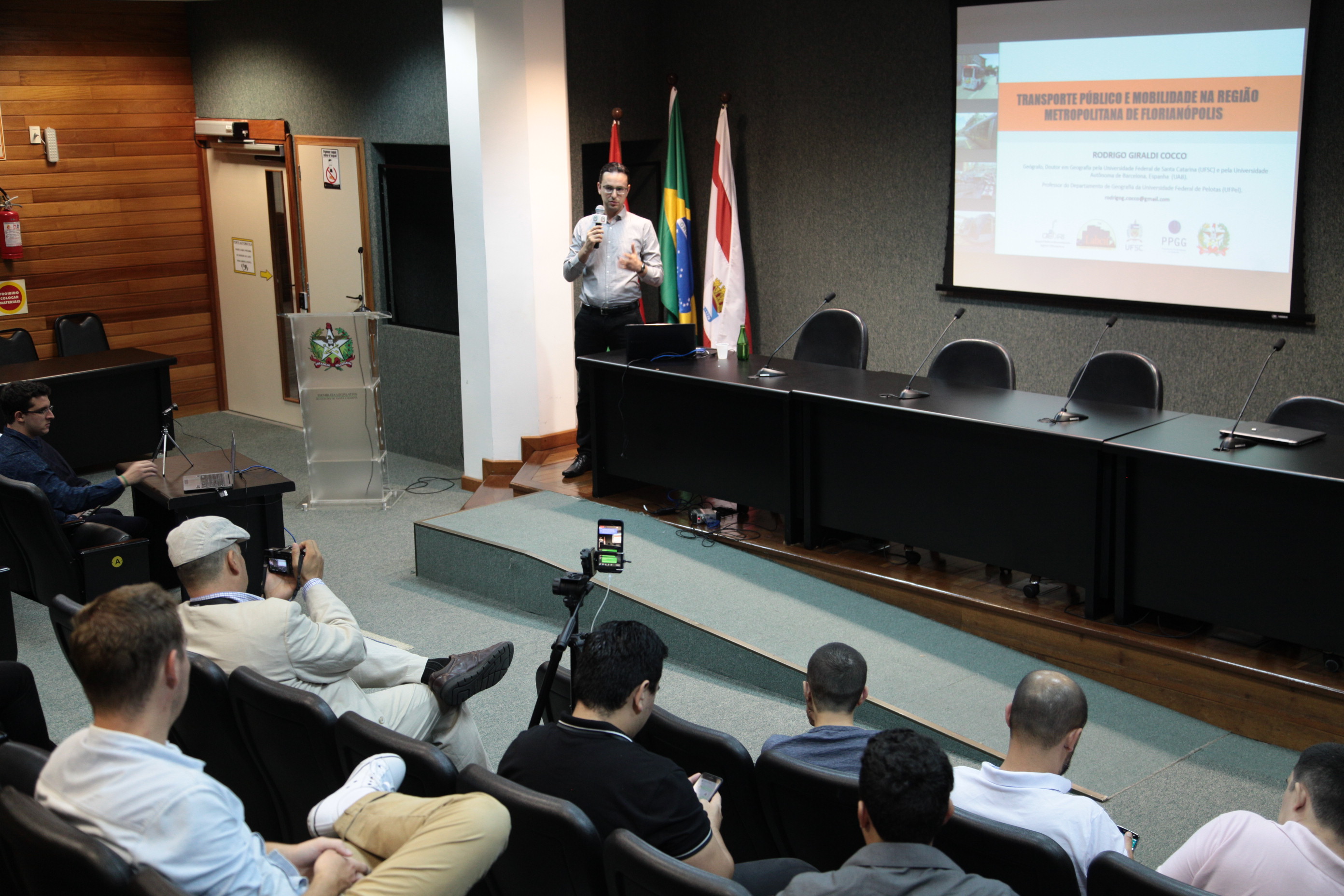 Debate sobre Transporte Público e Mobilidade na Região Metropolitana de Florianópolis