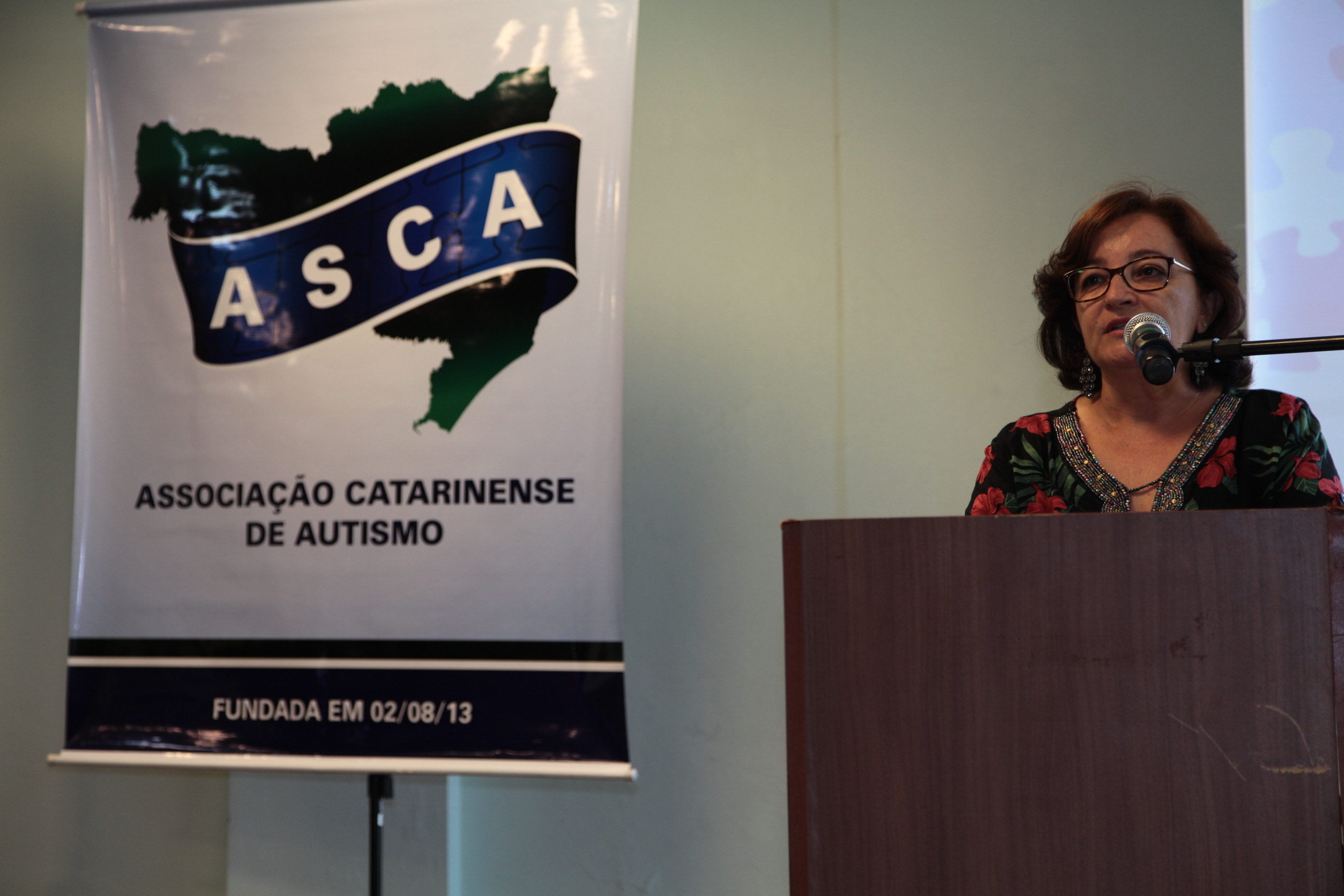 Seminário - Autismo, Inclusão e os Desafios Atuais