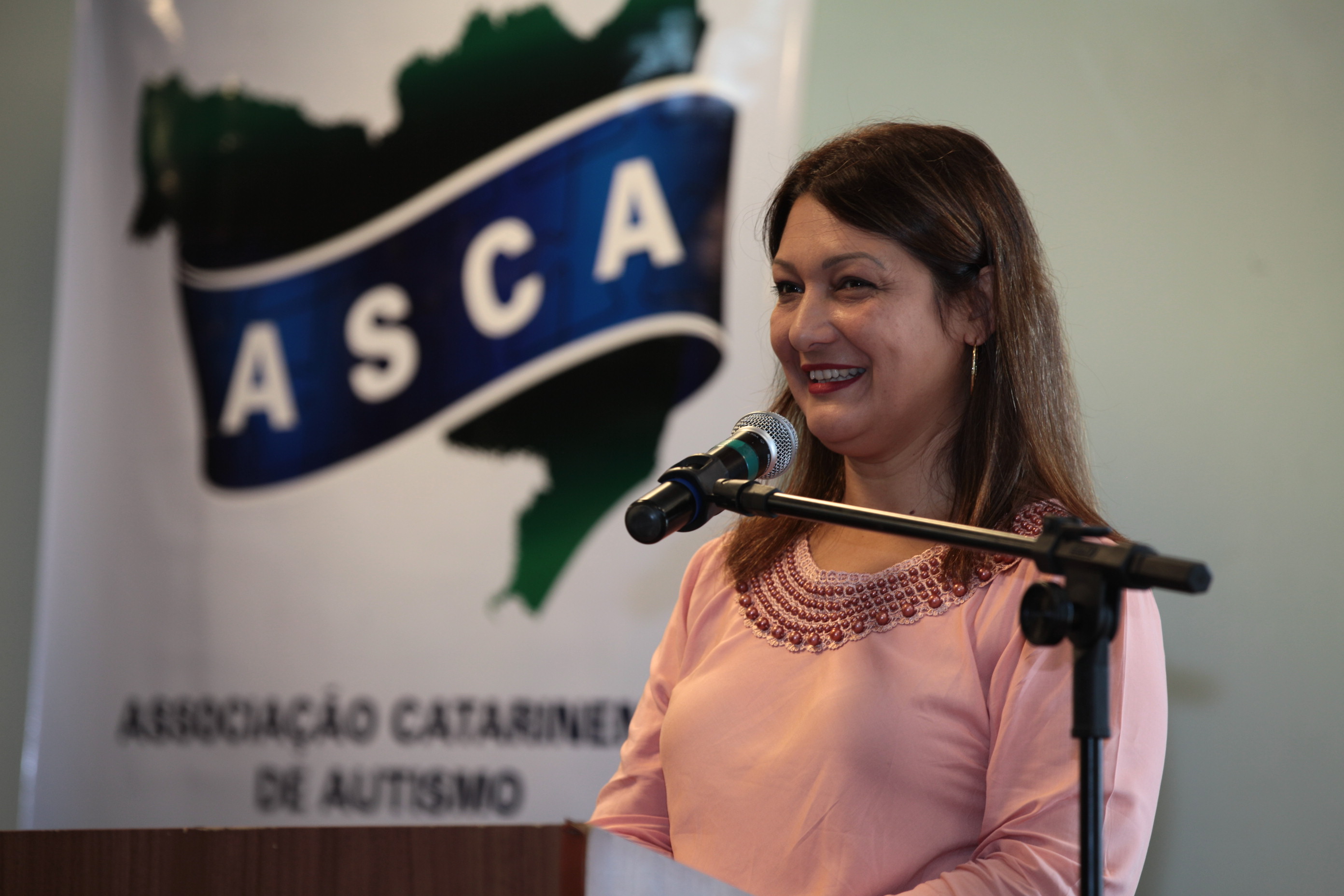 Seminário - Autismo, Inclusão e os Desafios Atuais
