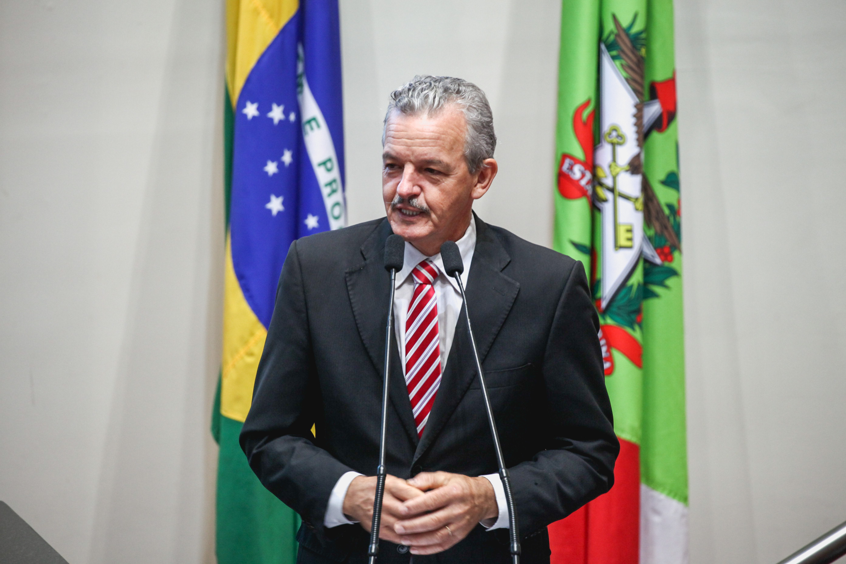 Deputado Dirceu Dresch (PT). Sessão Ordinária.