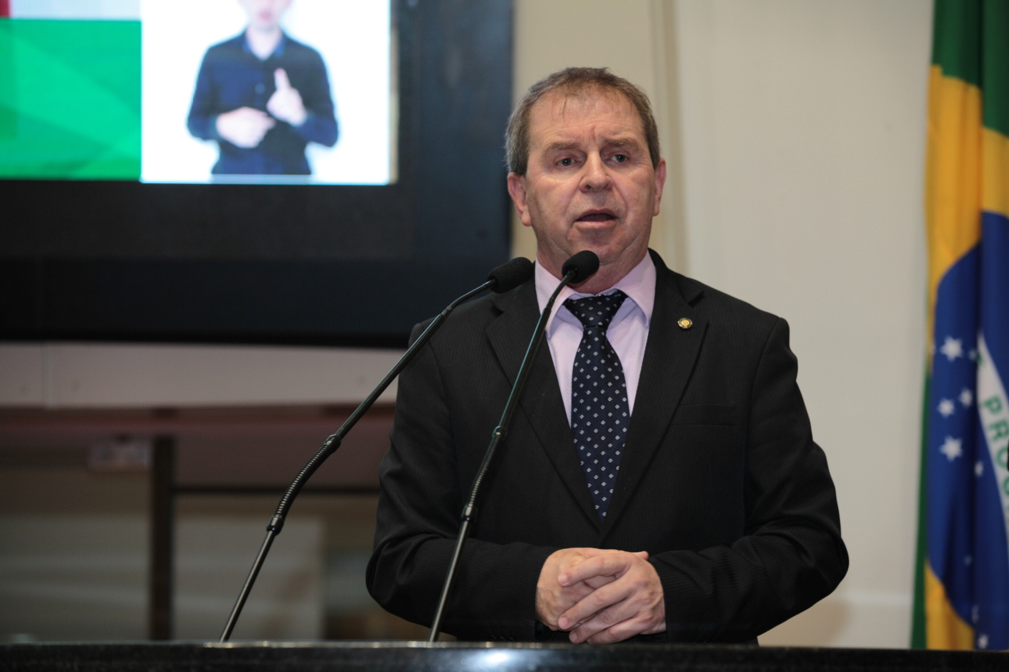 Eskudark vai ao governo para que Oncologia entre em funcionamento em maio