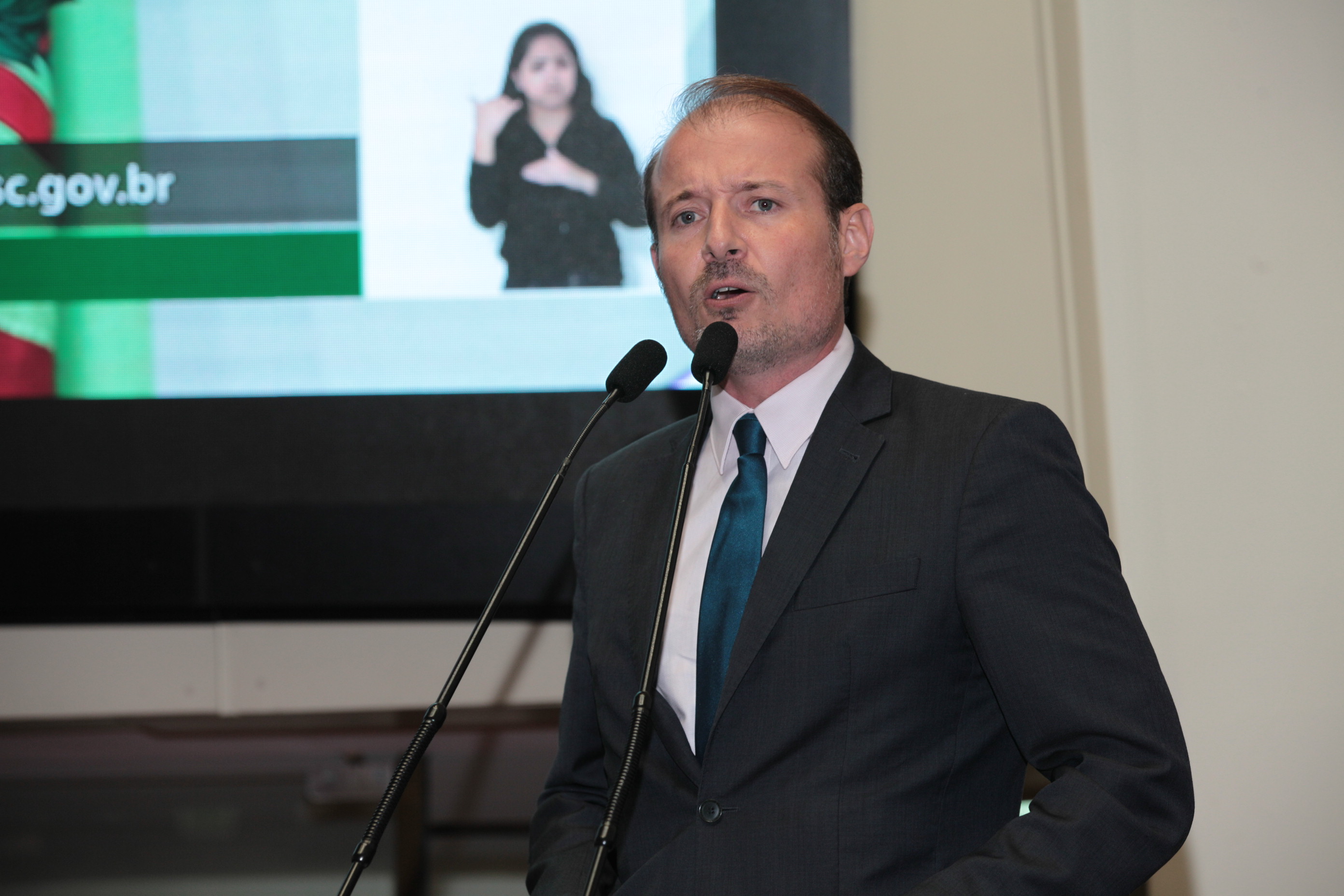 Sessão Plenária - Deputado Gabriel Ribeiro (PSD)