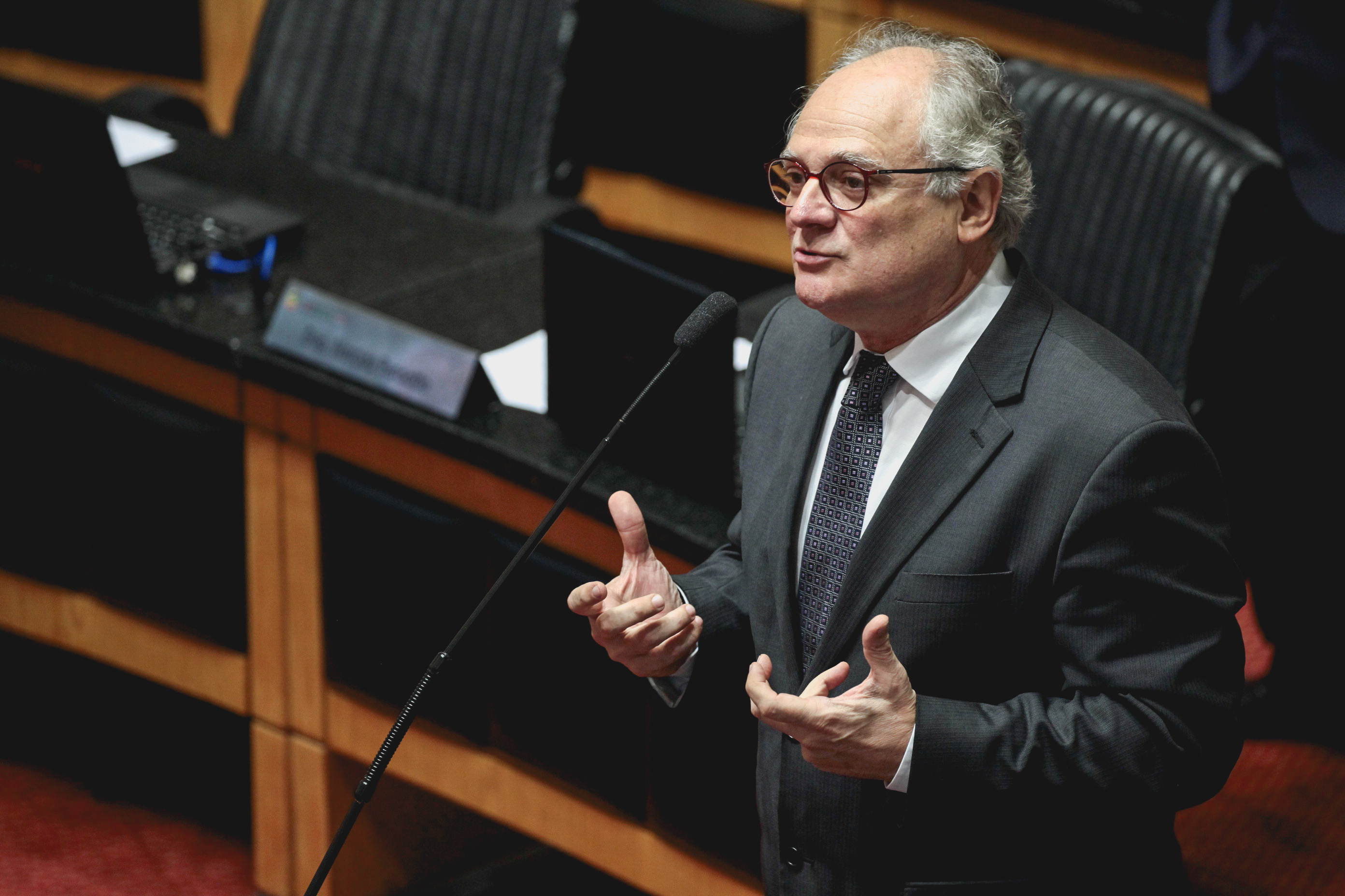 Deputado Dr. Dalmo Claro (MDB). Sessão Ordinária.