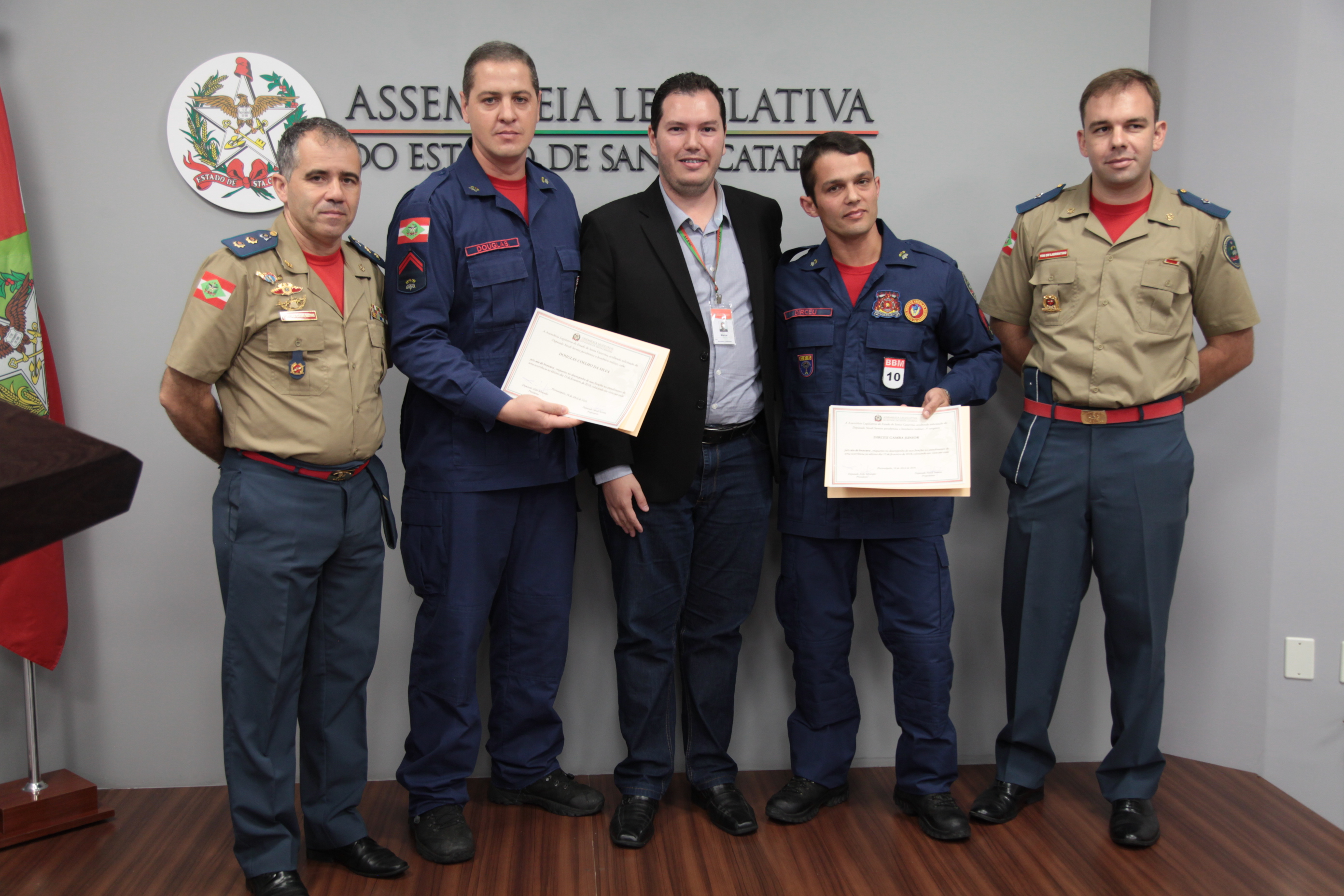 Bombeiros Militares de SC Recebem Moção de Aplauso por Ato de Bravura.