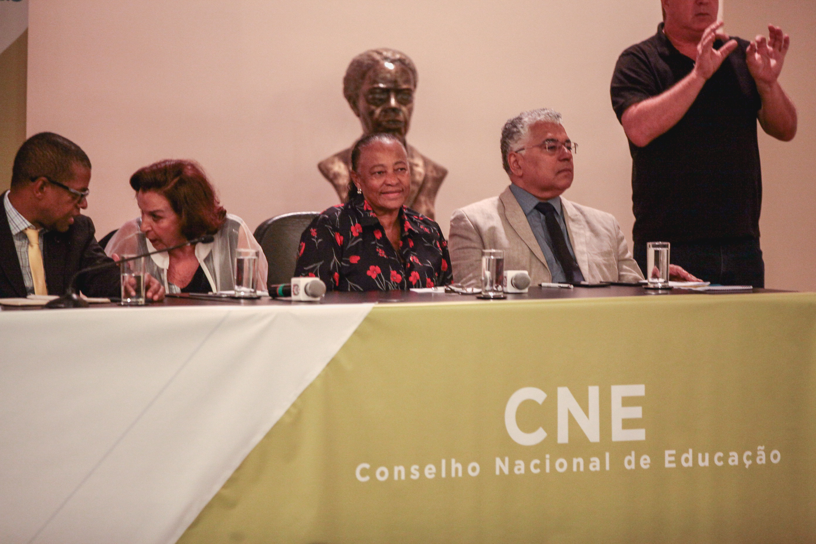 Audiência Pública: Base Nacional Comum Curricular.