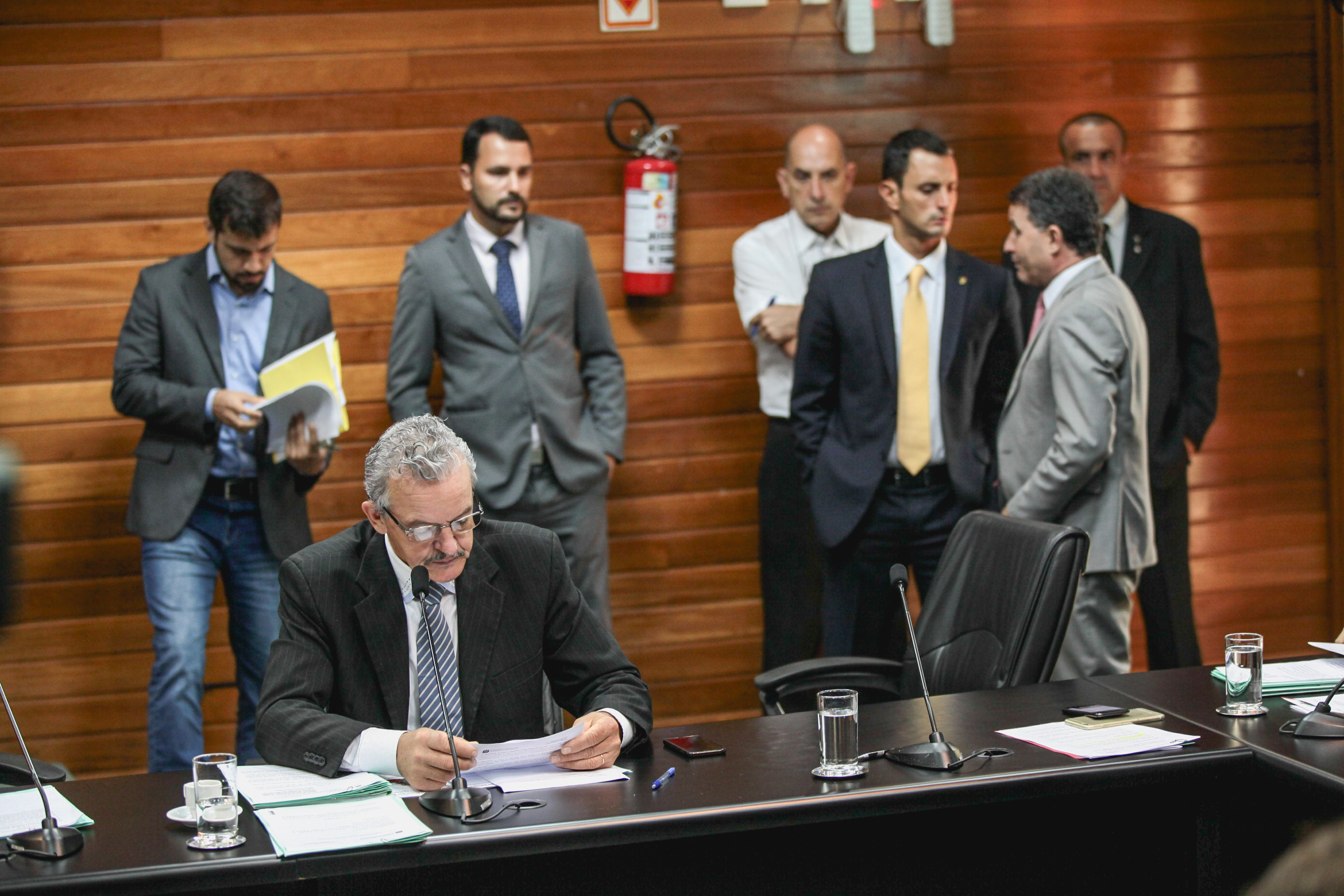 Comissão de Constituição e Justiça.