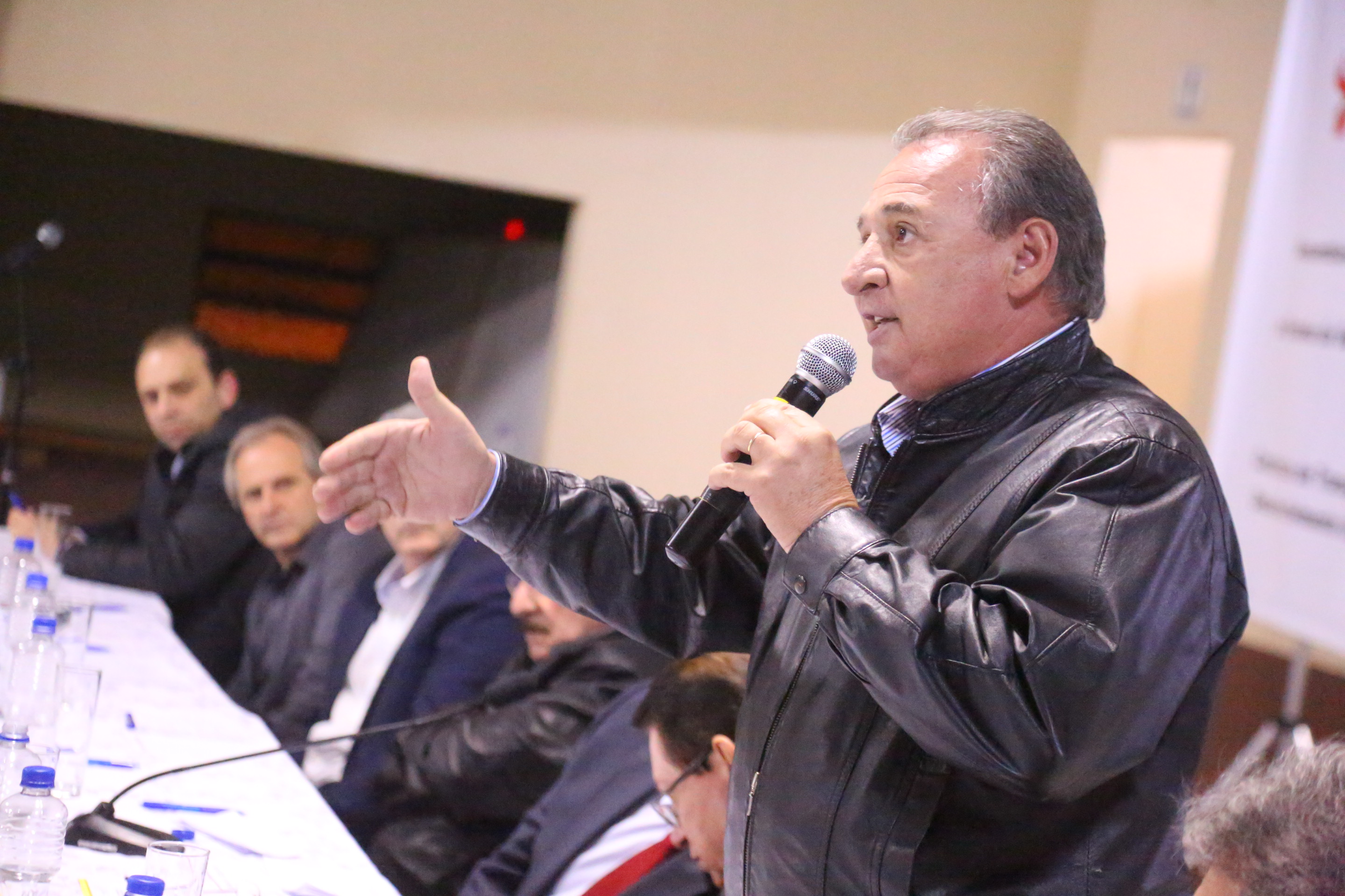Audiência Pública - Estadualização e pavimentação da rodovia que liga Pedras Grandes a Urussanga via distrito de Azambuja