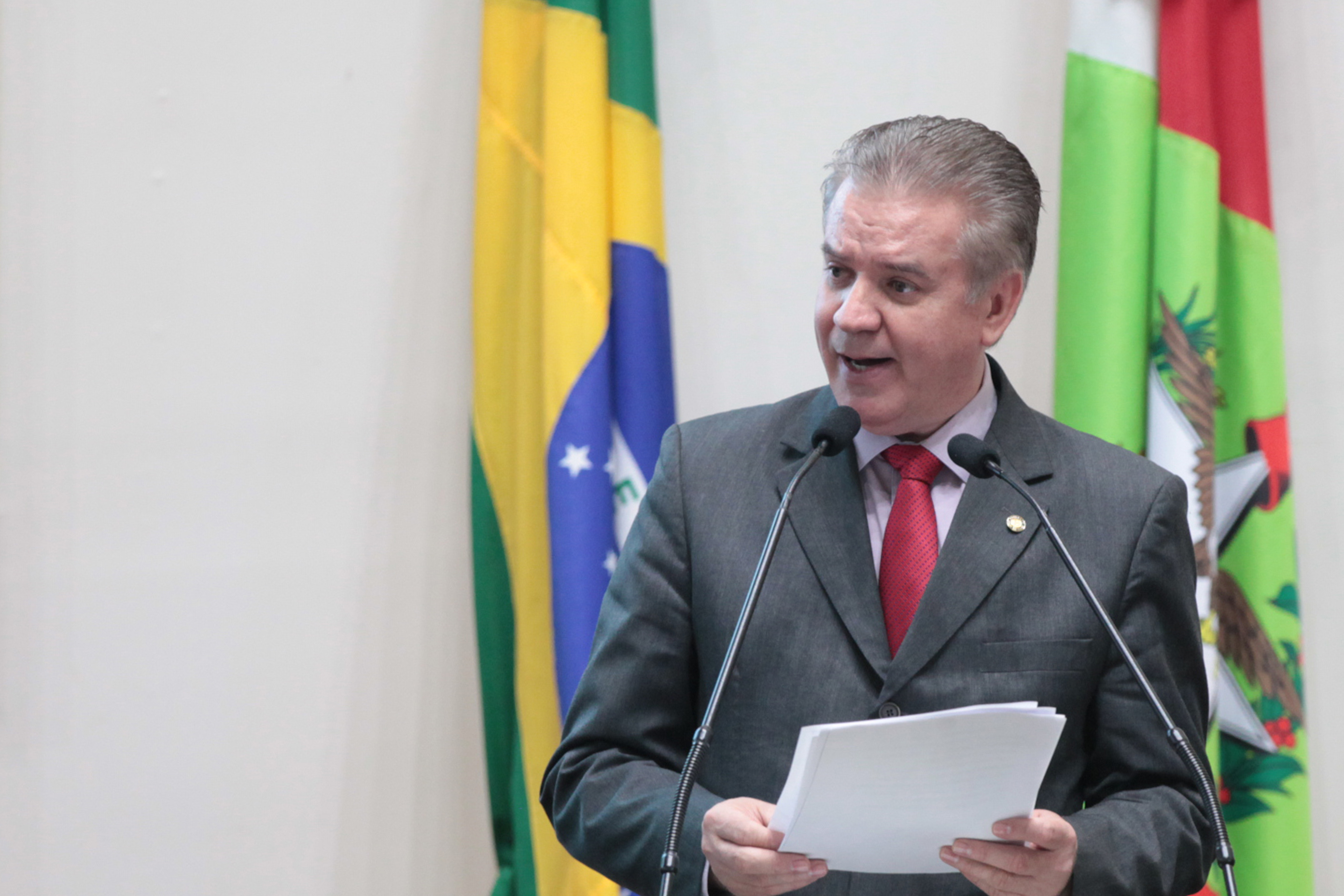 Deputado César Valduga (PCdoB). Sessão Ordinária